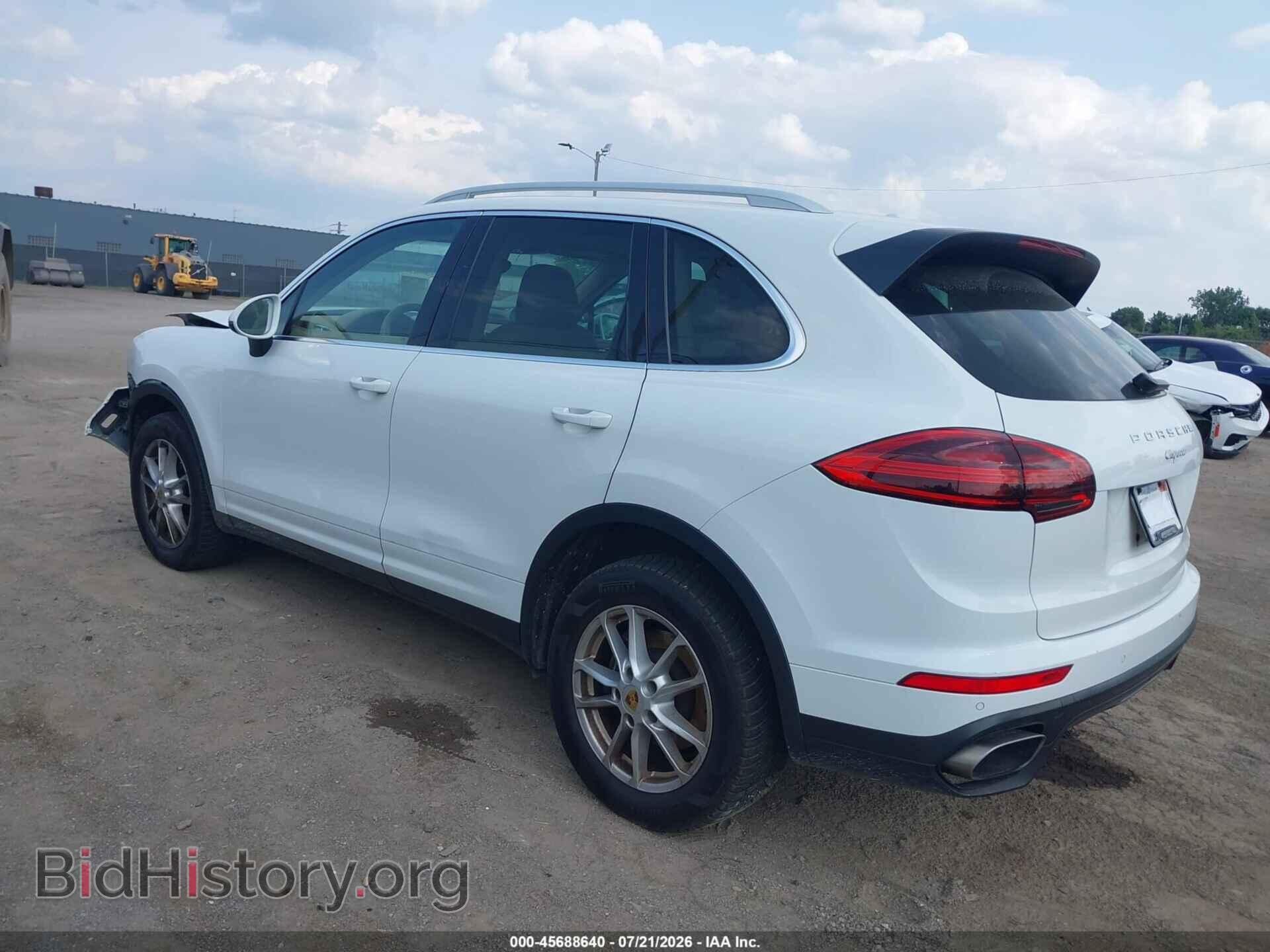 2016 PORSCHE CAYENNE - VIN: WP1AA2A22GKA37013 - Фото 3