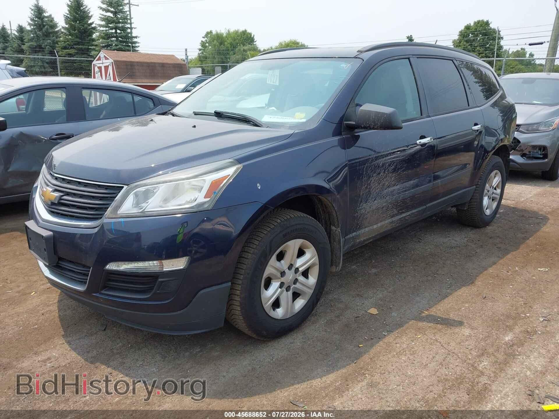 2017 CHEVROLET TRAVERSE - VIN: 1GNKRFED0HJ306514 - Фото 2