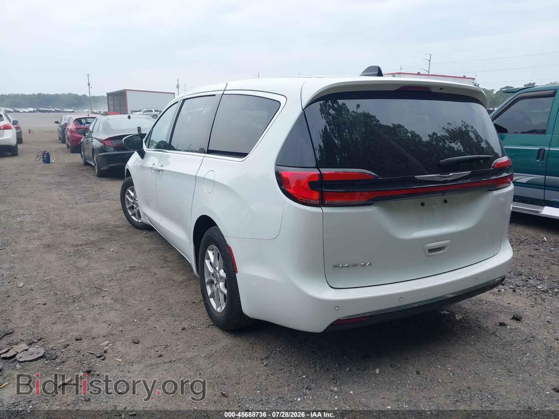 2023 CHRYSLER PACIFICA - VIN: 2C4RC1BG0PR616229 - Photo 3