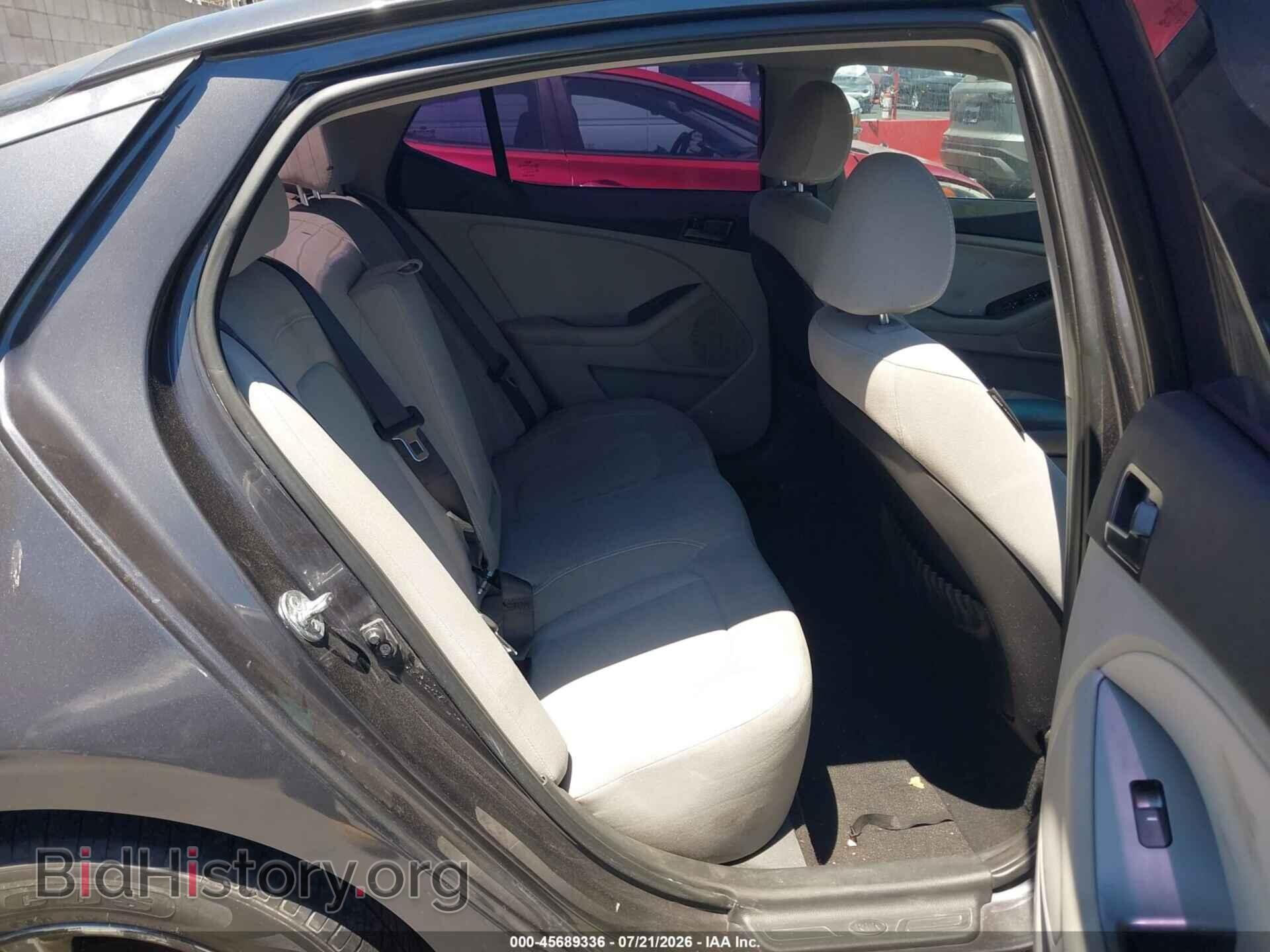 2011 KIA OPTIMA - VIN: KNAGM4A70B5117733 - Photo 8