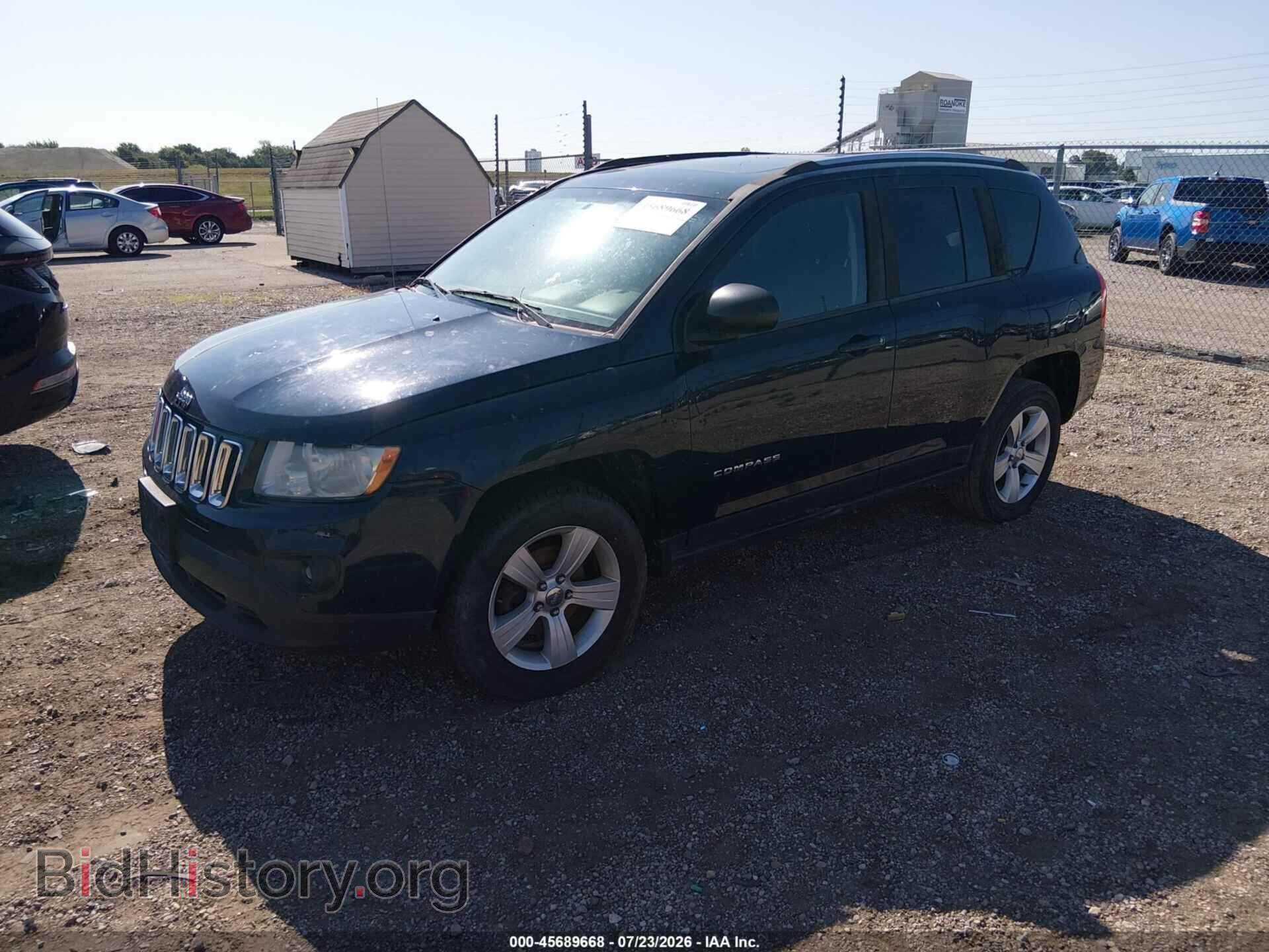 2013 JEEP COMPASS - VIN: 1C4NJCEBXDD205631 - Фото 2