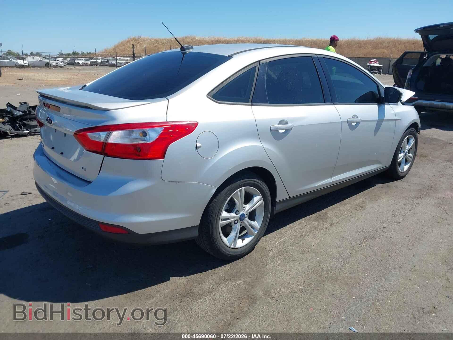 2012 FORD FOCUS - VIN: 1FAHP3F23CL452848 - Photo 4