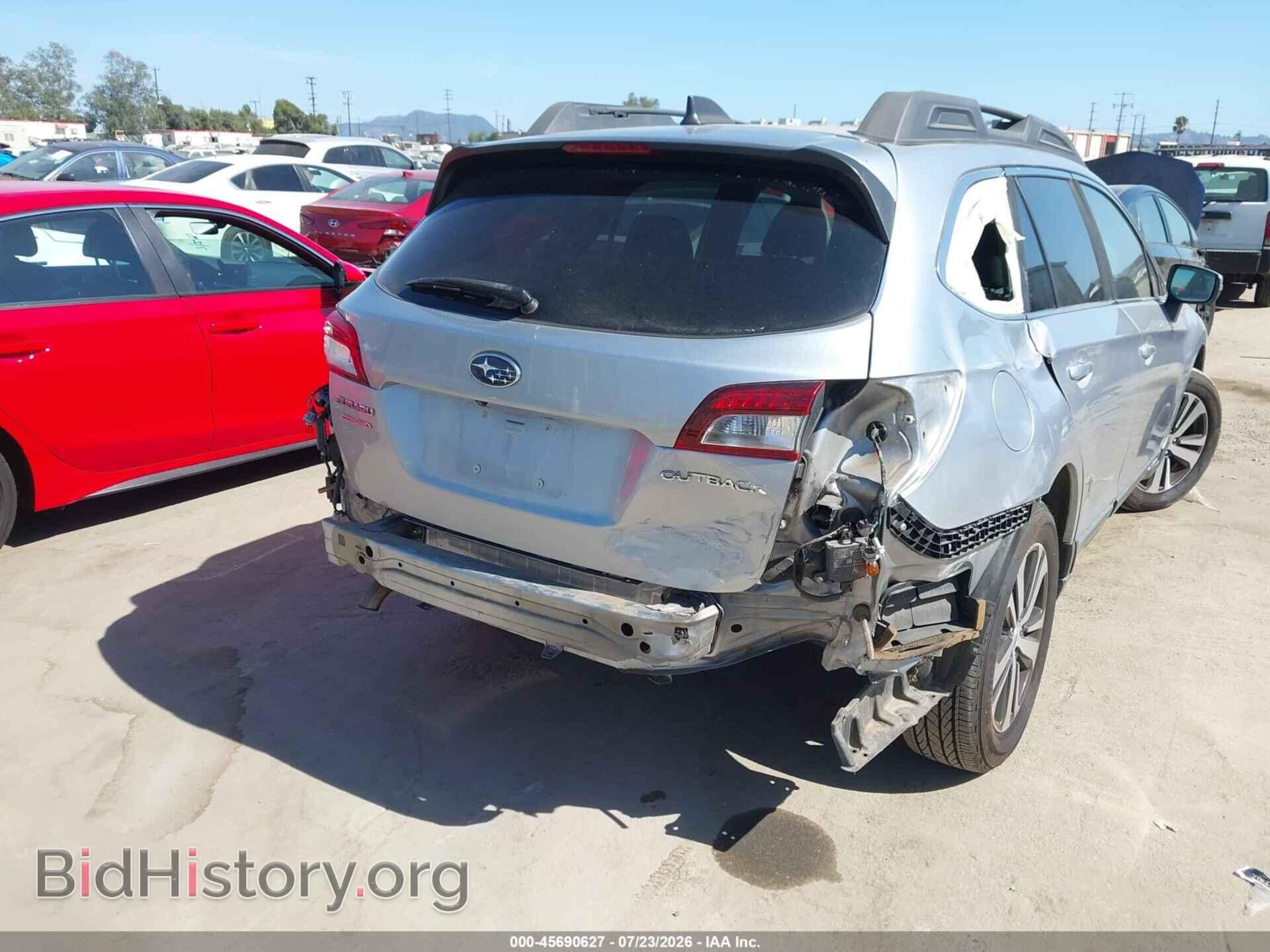 2018 SUBARU OUTBACK - VIN: 4S4BSANC0J3202232 - Фото 18