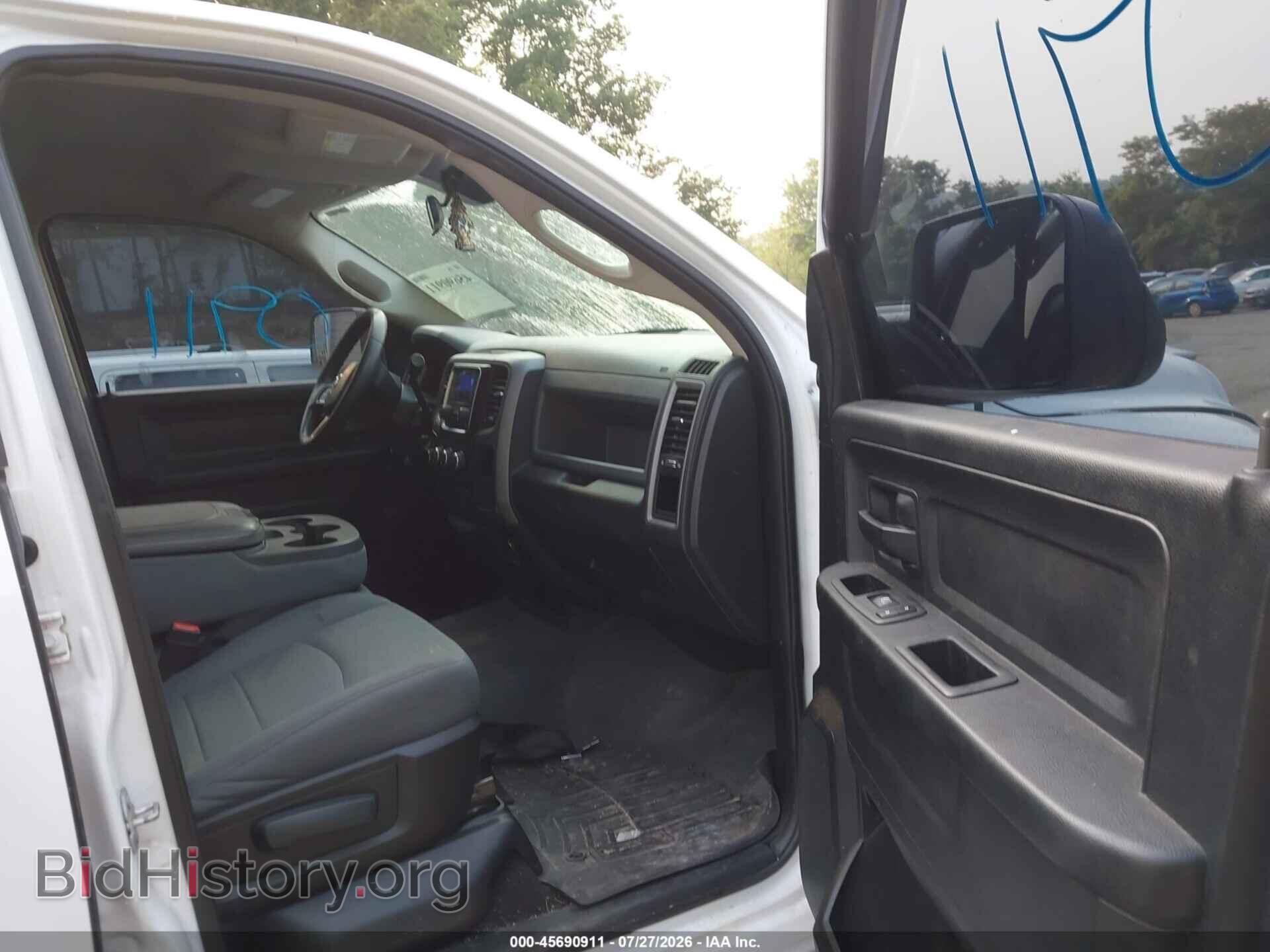 2017 RAM 1500 - VIN: 1C6RR7FT1HS725007 - Фото 5