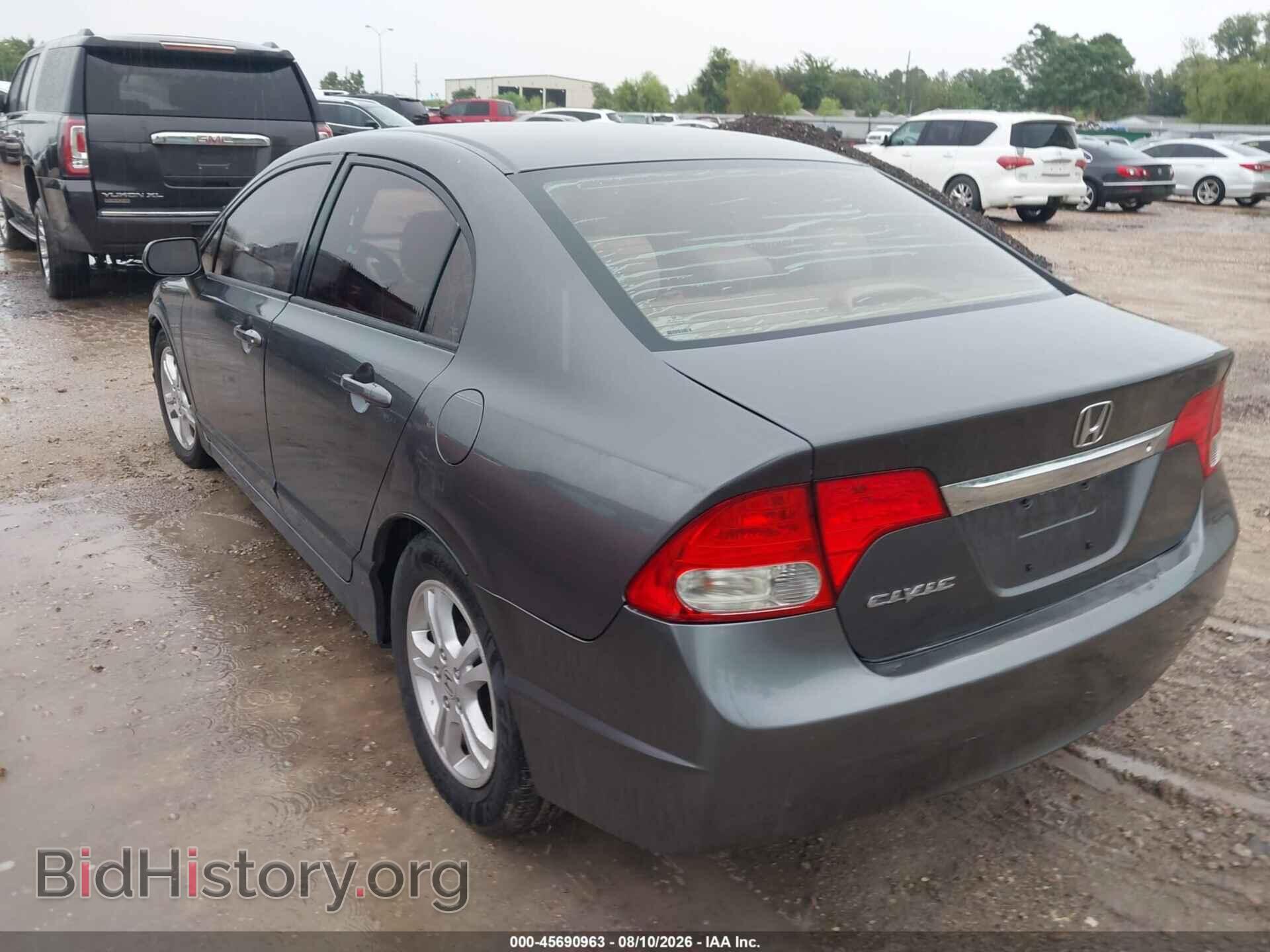 2010 HONDA CIVIC - VIN: 2HGFA1F53AH575434 - Фото 3