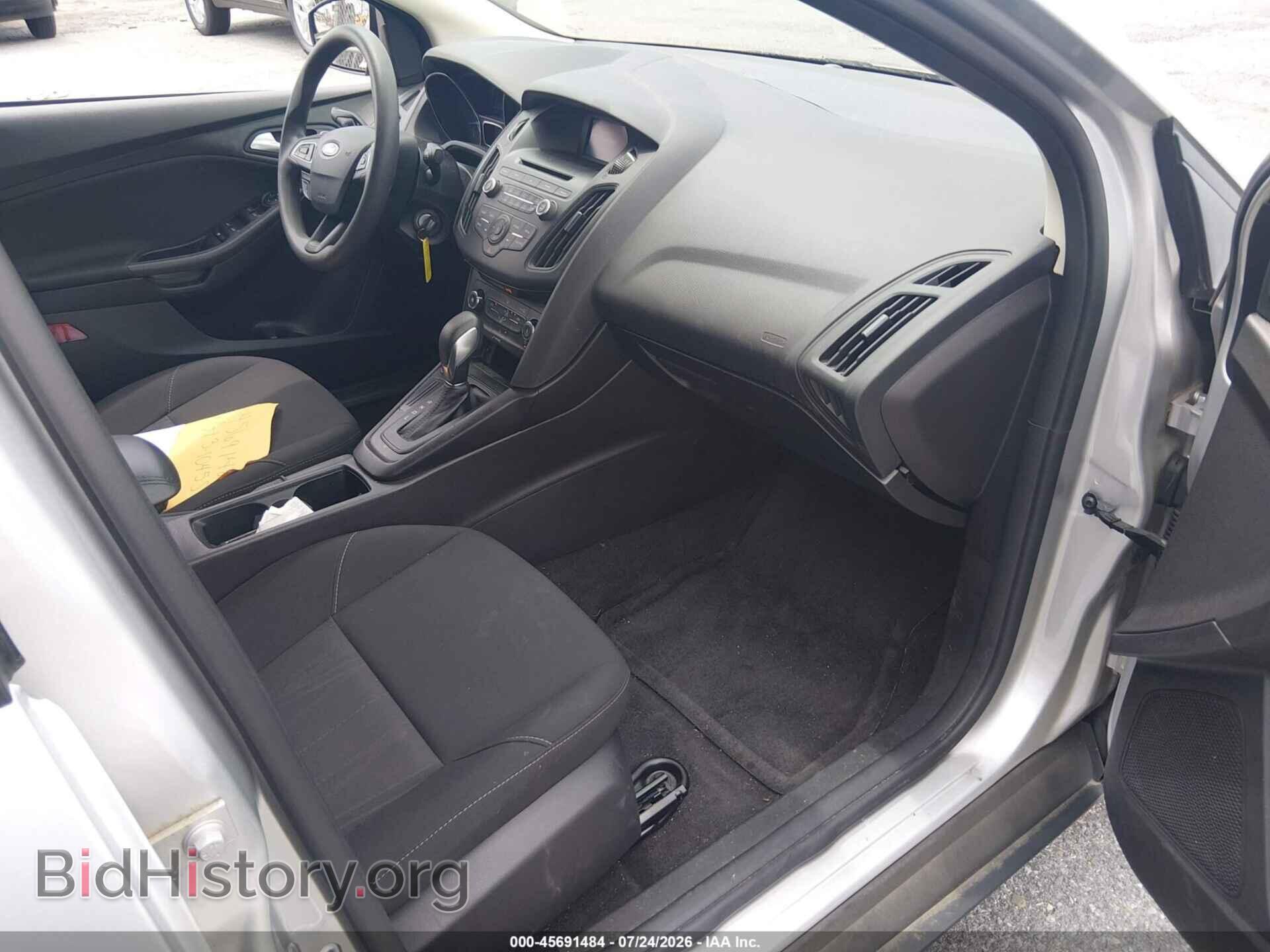 2017 FORD FOCUS - VIN: 1FADP3F23HL300672 - Photo 5