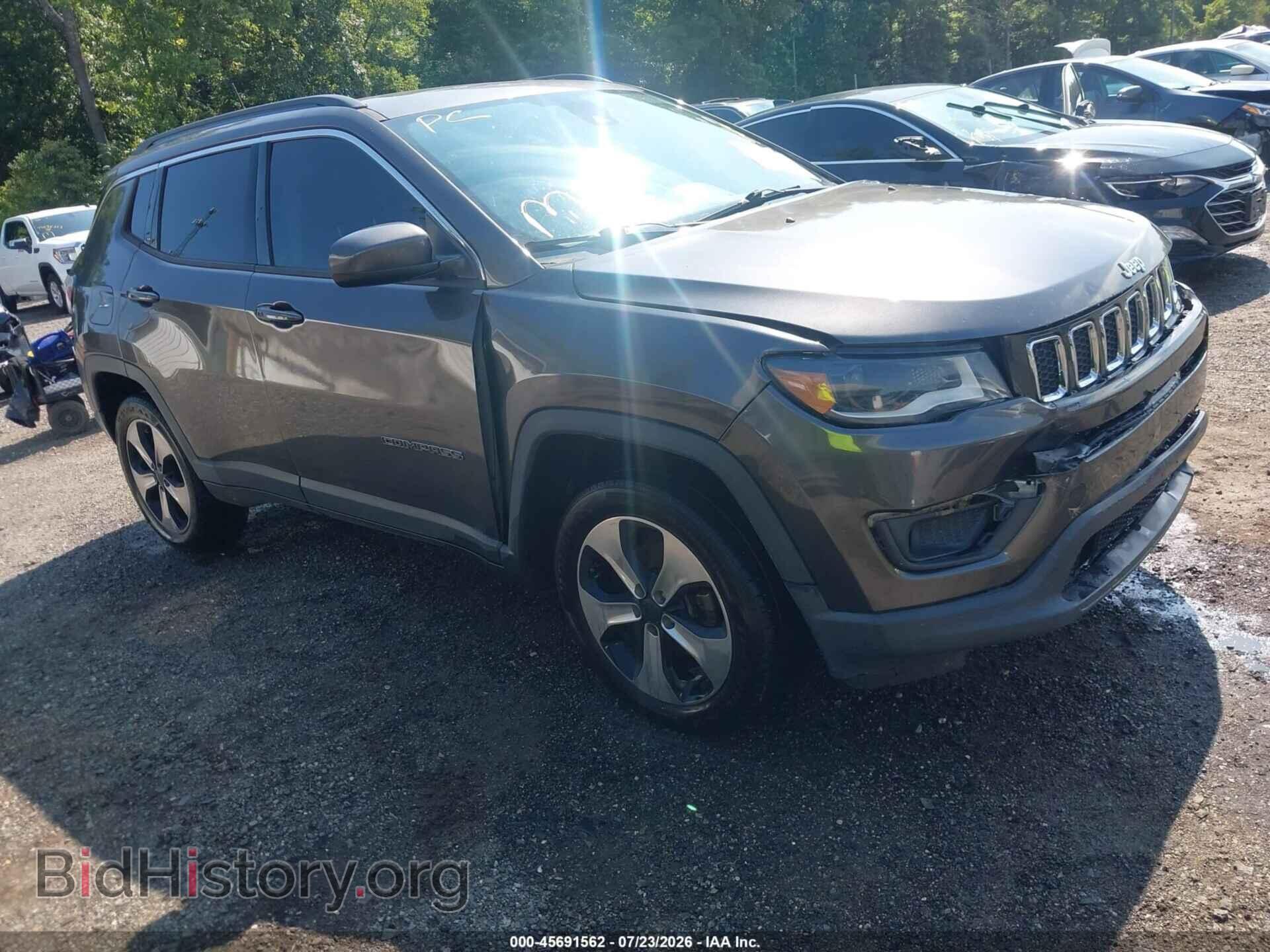 Фотография 3C4NJDBB9JT162626 - JEEP COMPASS 2018