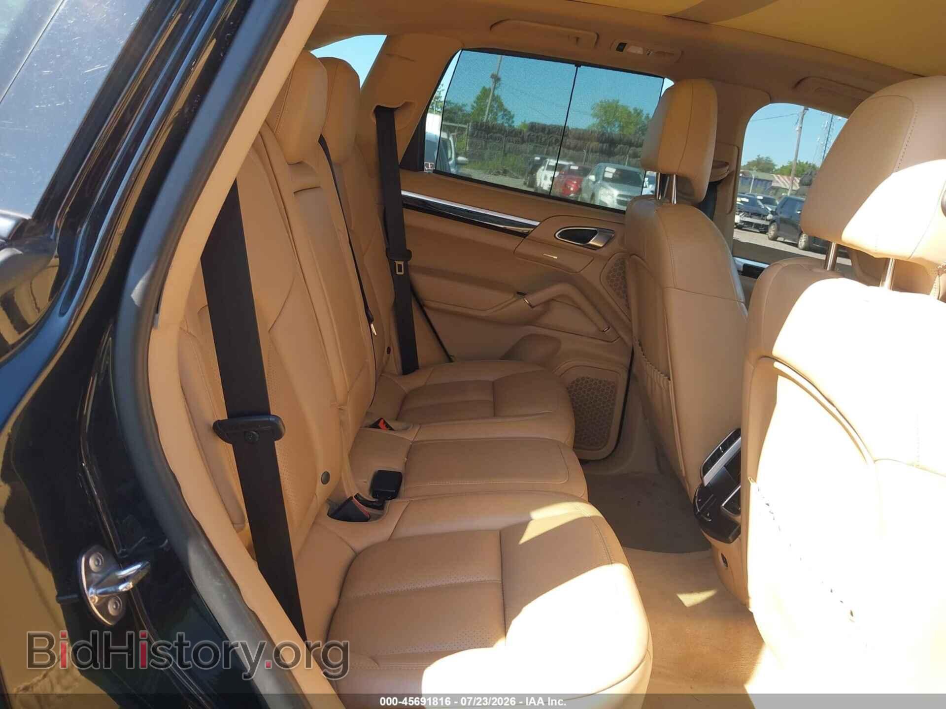 2017 PORSCHE CAYENNE - VIN: WP1AA2A26HKA84031 - Фото 8