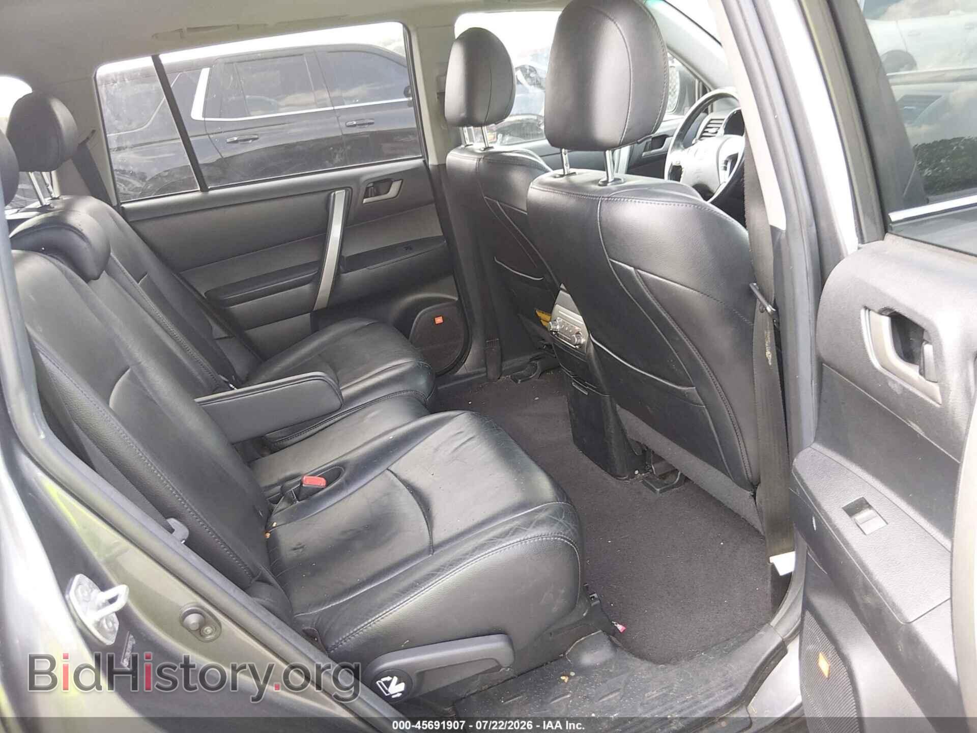 2011 TOYOTA HIGHLANDER - VIN: 5TDBK3EH9BS067294 - Фото 8
