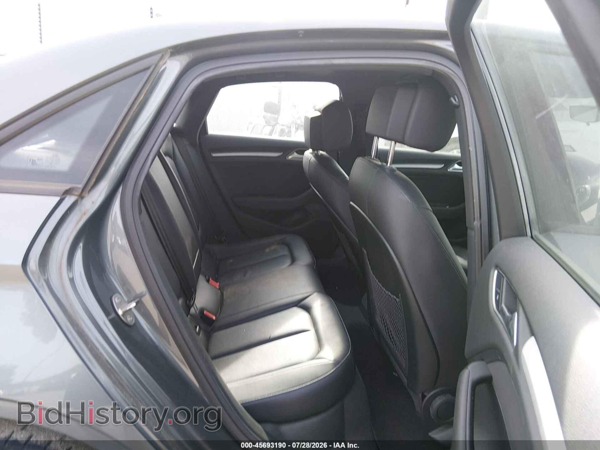 2017 AUDI A3 - VIN: WAUAUGFF3H1023403 - Фото 8