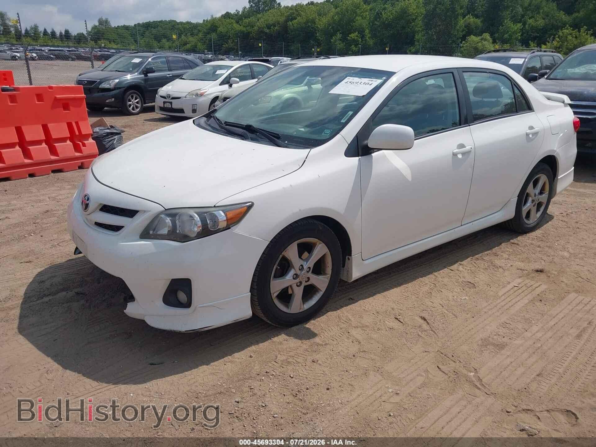 2011 TOYOTA COROLLA - VIN: 2T1BU4EE2BC673227 - Фото 2