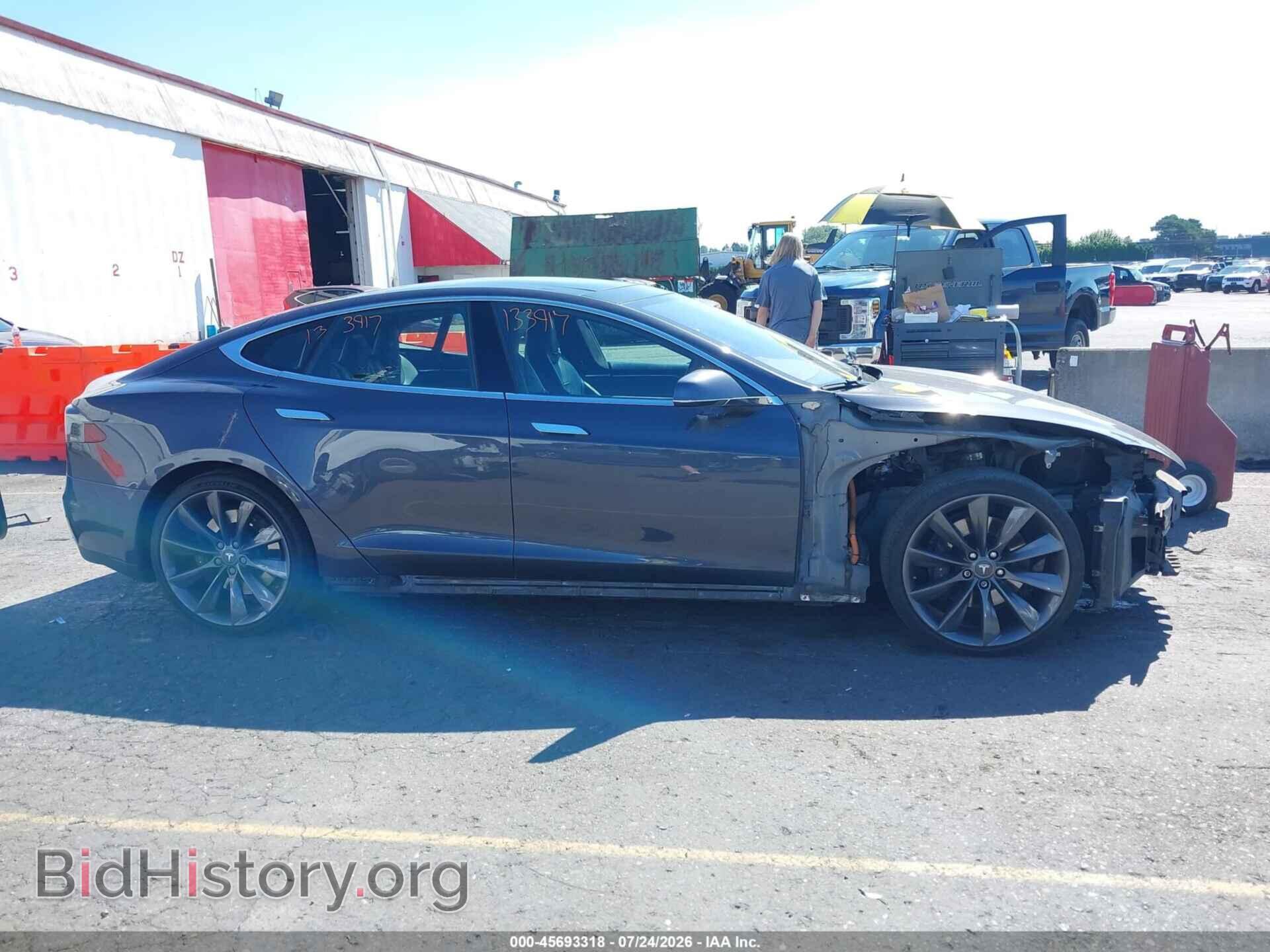 2016 TESLA MODEL S - VIN: 5YJSA1E21GF133917 - Photo 13