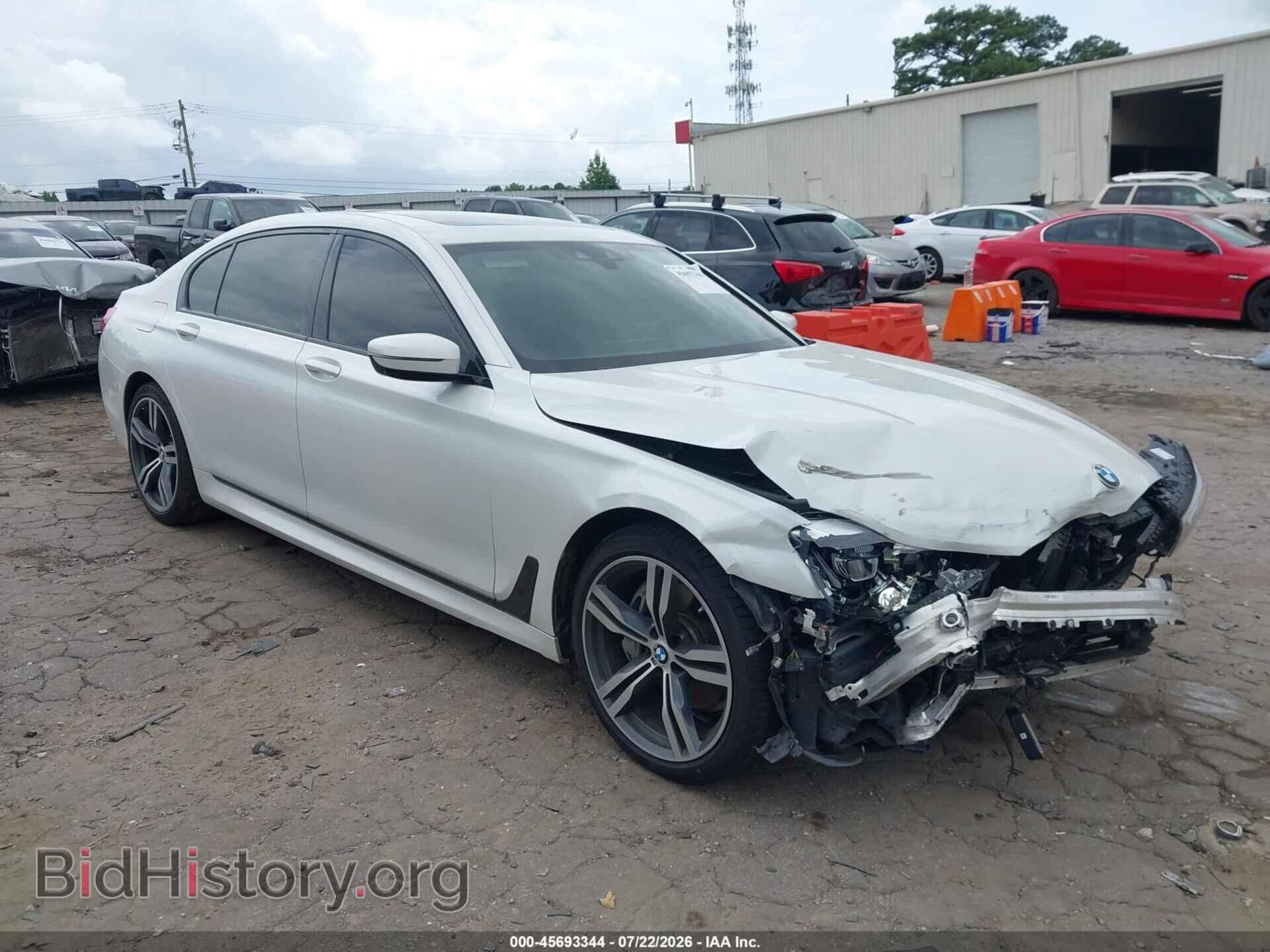 Фотография WBA7E2C59KB454920 - BMW 740I 2019