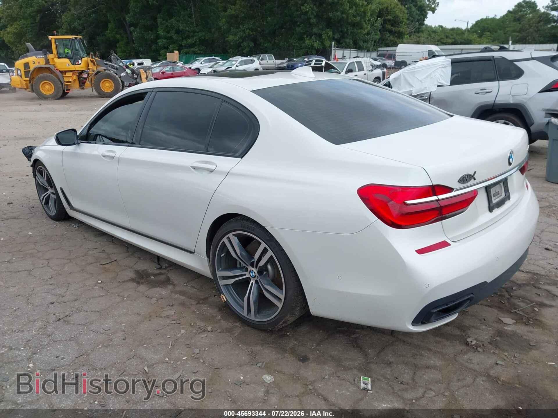 2019 BMW 740I - VIN: WBA7E2C59KB454920 - Фото 3