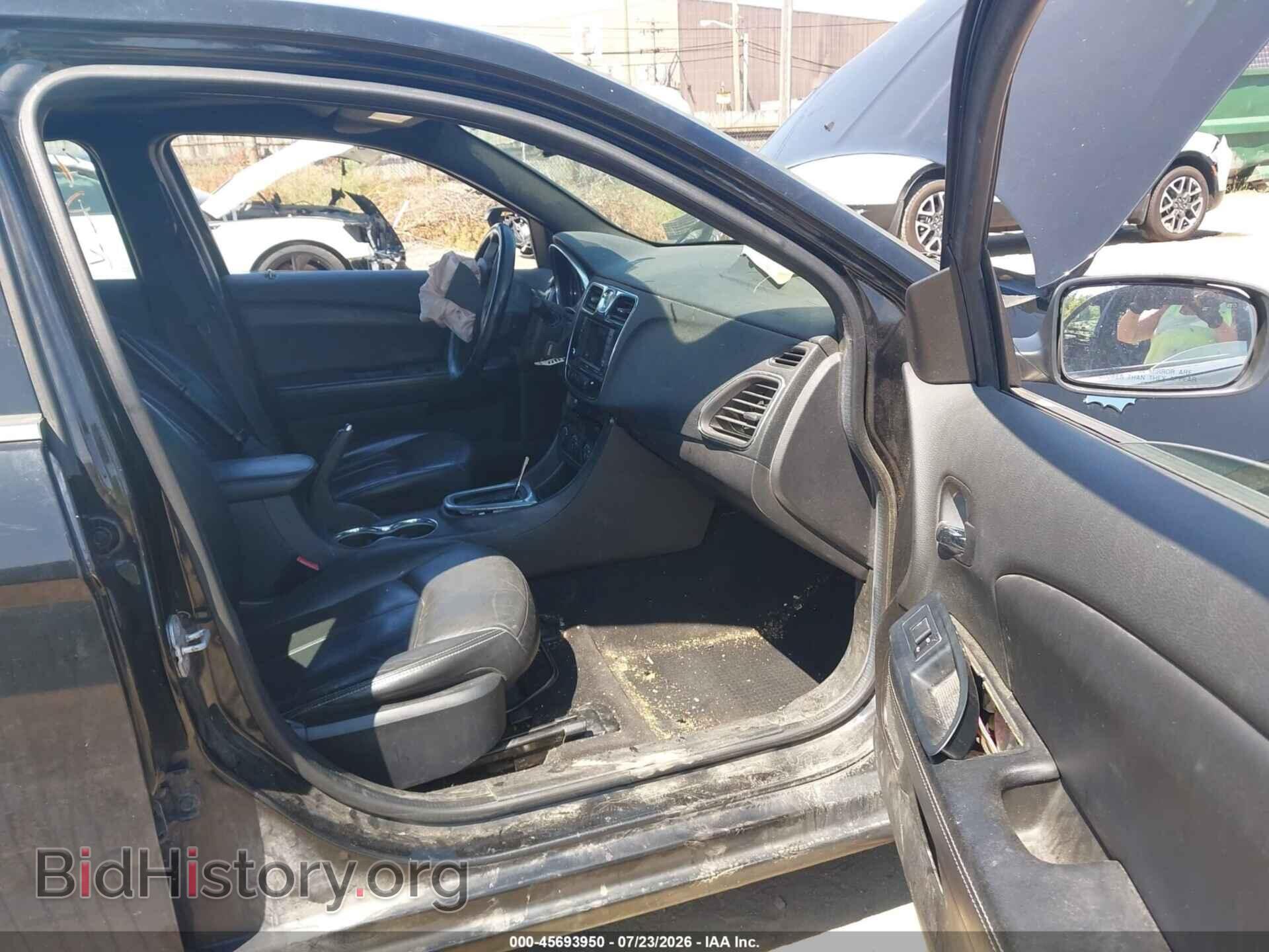 2014 CHRYSLER 200 - VIN: 1C3CCBCG4EN178131 - Photo 5