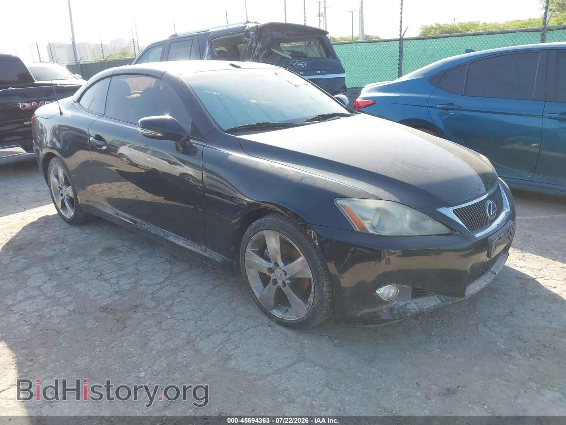Photo JTHFF2C25A2504372 - LEXUS IS 250C 2010