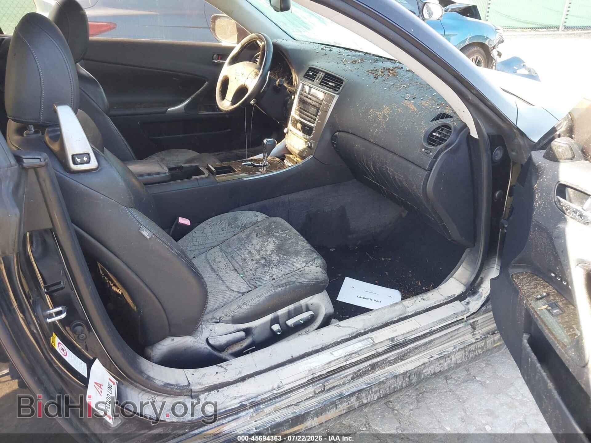 2010 LEXUS IS 250C - VIN: JTHFF2C25A2504372 - Photo 6