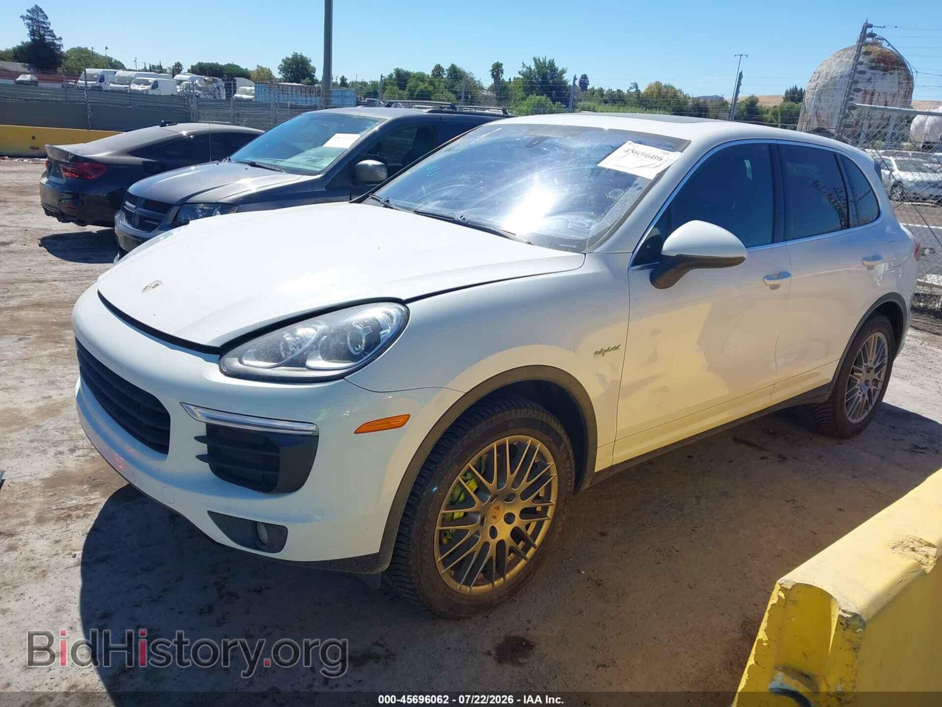 2016 PORSCHE CAYENNE E-HYBRID - VIN: WP1AE2A21GLA64332 - Фото 2