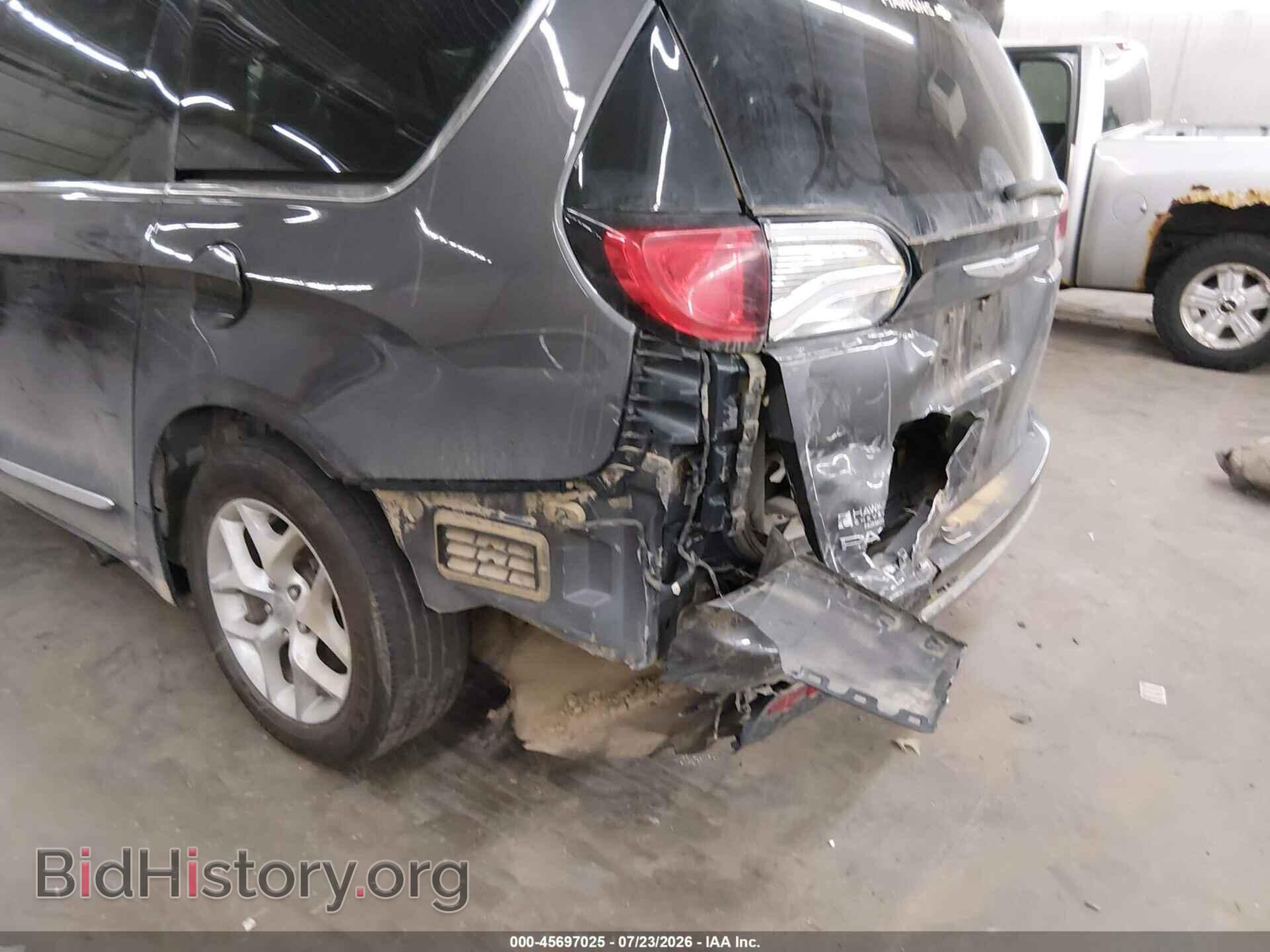 2019 CHRYSLER PACIFICA - VIN: 2C4RC1EG7KR590183 - Фото 6