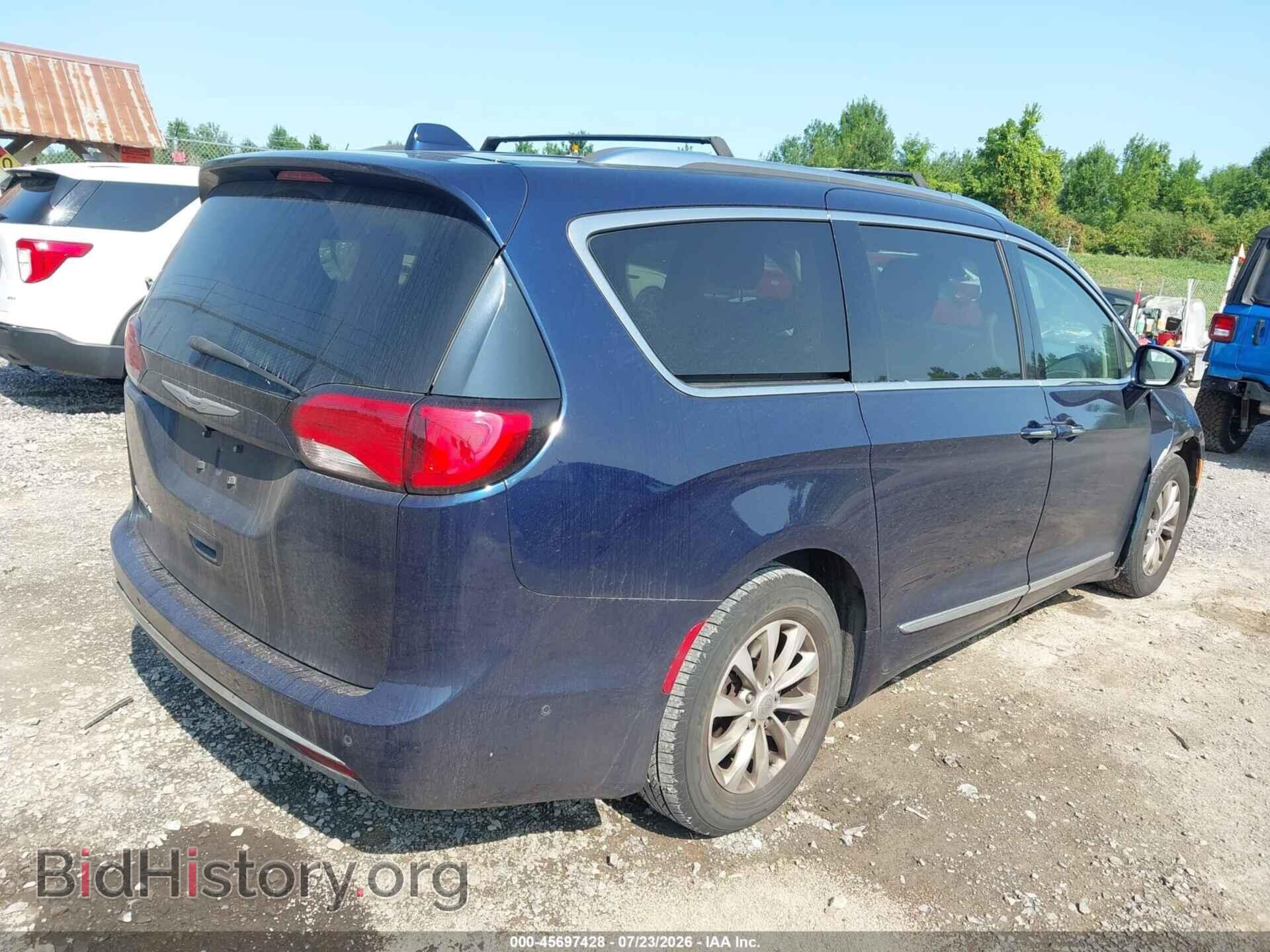 2019 CHRYSLER PACIFICA - VIN: 2C4RC1BGXKR655239 - Фото 4
