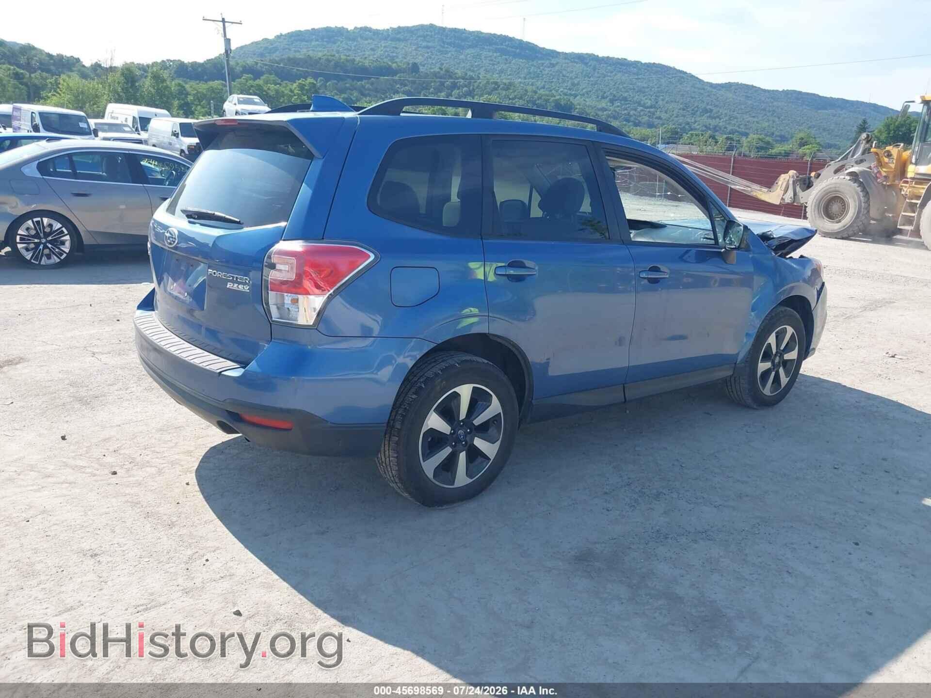 2017 SUBARU FORESTER - VIN: JF2SJAEC2HH522643 - Photo 4