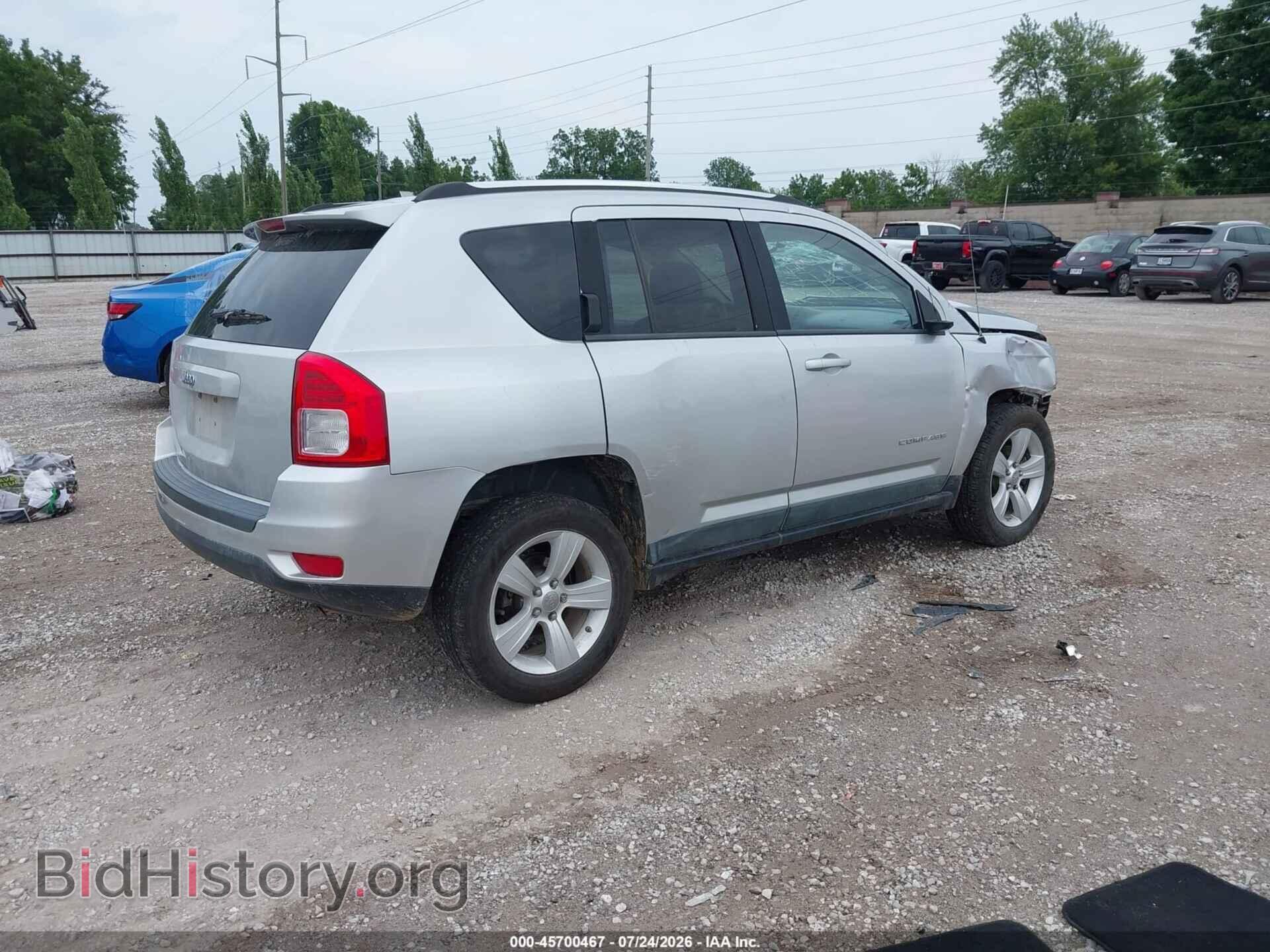 2011 JEEP COMPASS - VIN: 1J4NF1FB5BD248396 - Photo 4