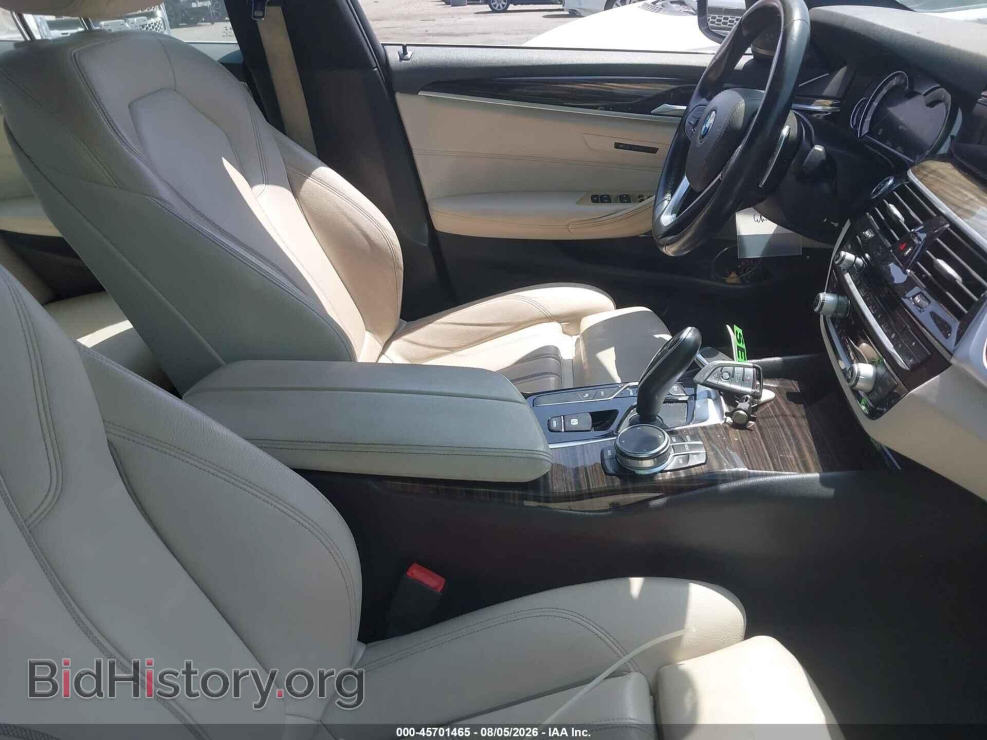 2018 BMW 530E - VIN: WBAJA9C51JB250573 - Фото 5