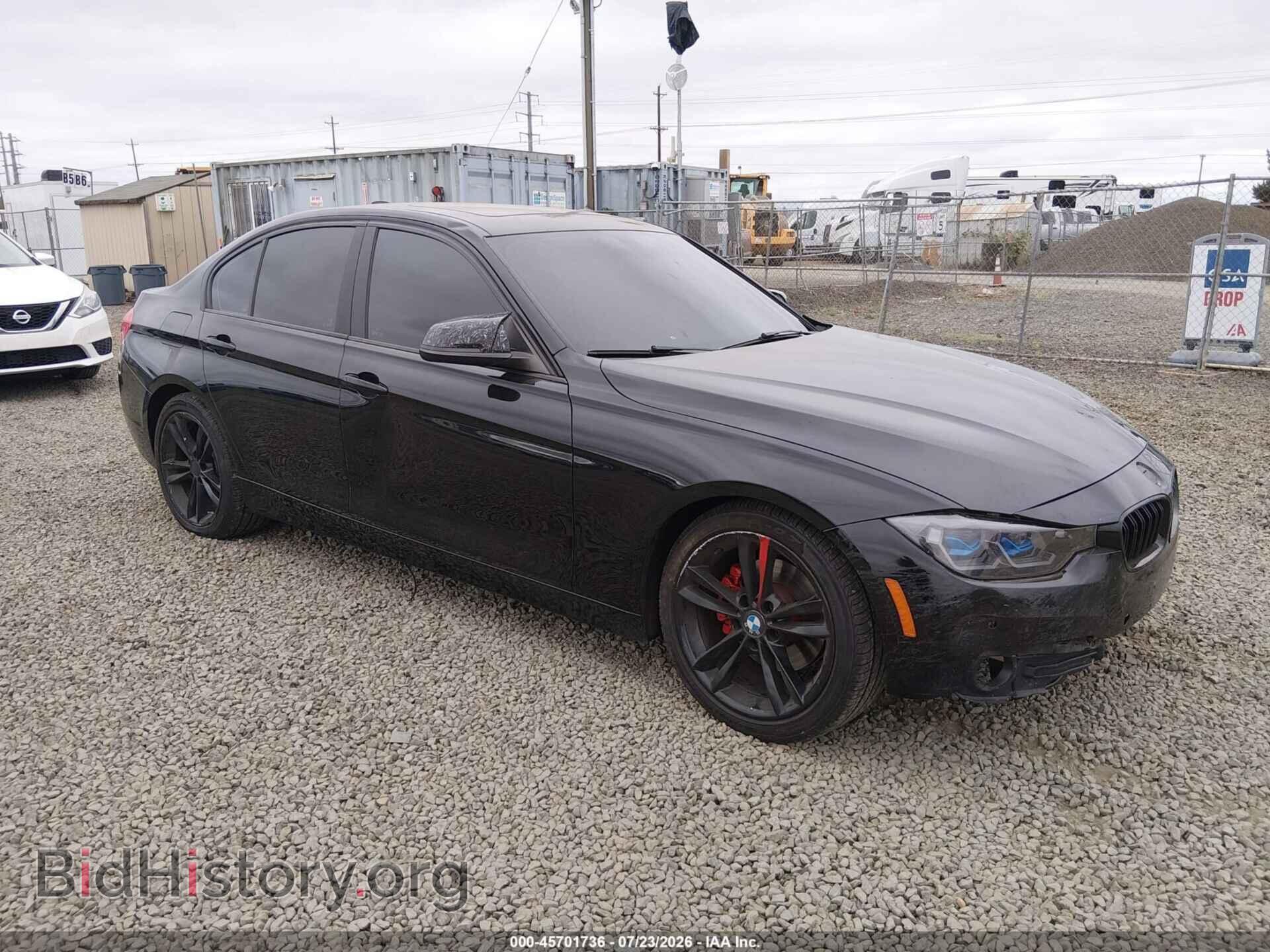 Photo WBA8E1G57GNU11739 - BMW 320I 2016