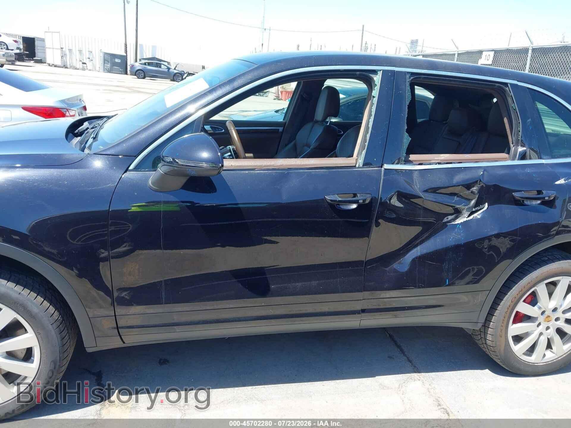 2015 PORSCHE CAYENNE - VIN: WP1AC2A21FLA82088 - Фото 14