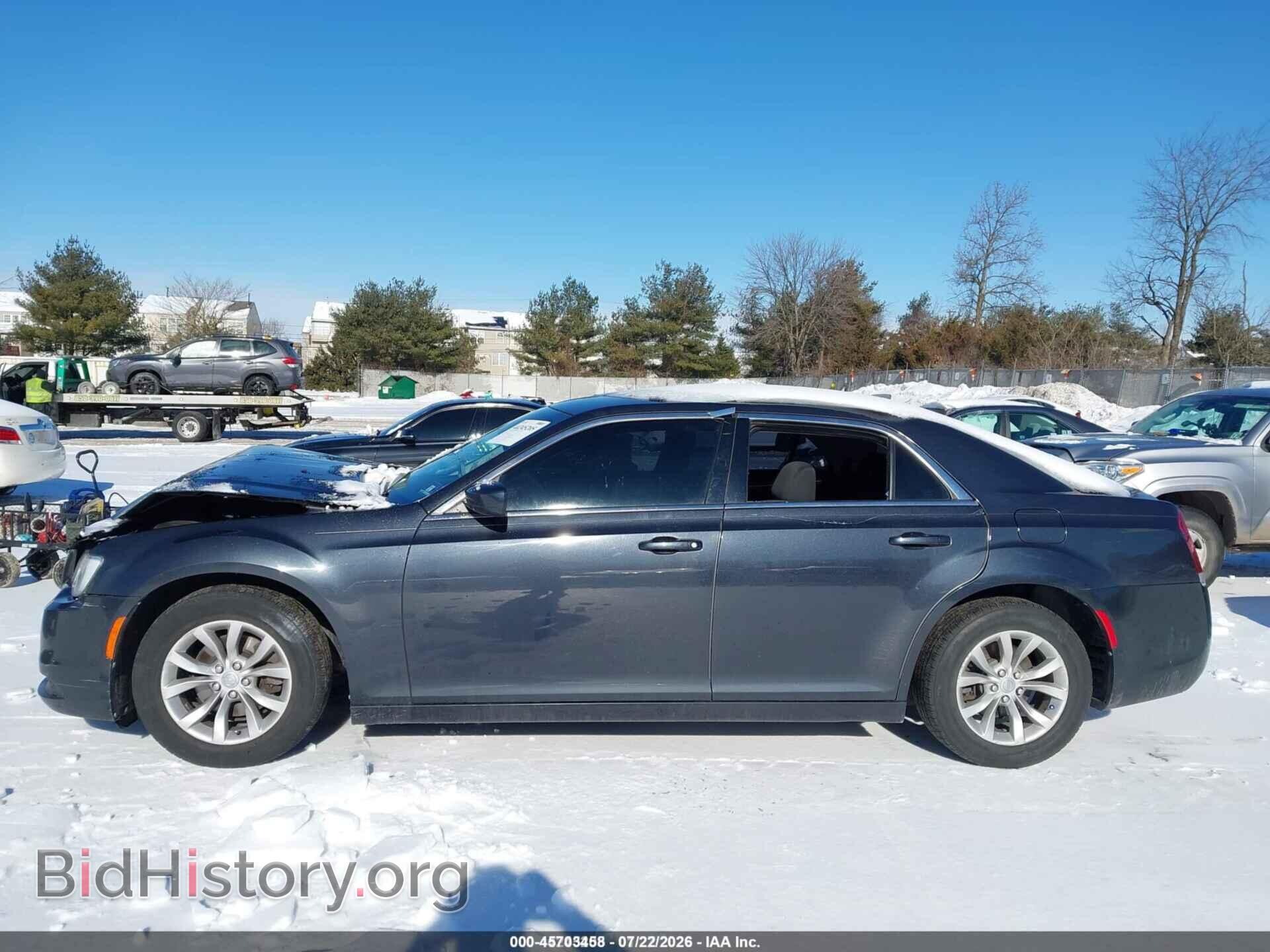 2019 CHRYSLER 300 - VIN: 2C3CCAAG4KH511607 - Photo 14