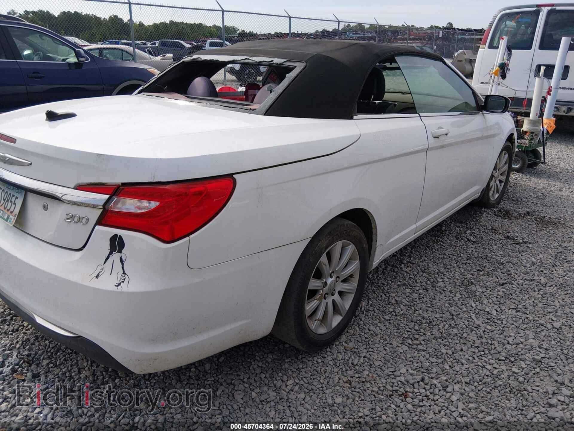 2013 CHRYSLER 200 - VIN: 1C3BCBEB9DN526887 - Фото 4