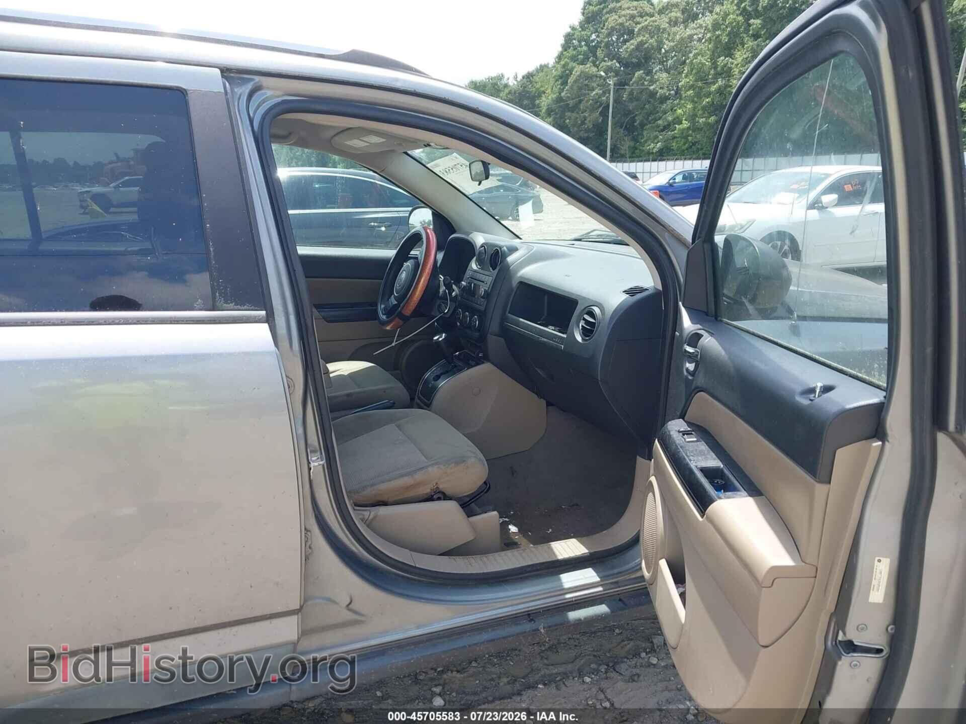2011 JEEP COMPASS - VIN: 1J4NT1FA2BD252891 - Фото 5
