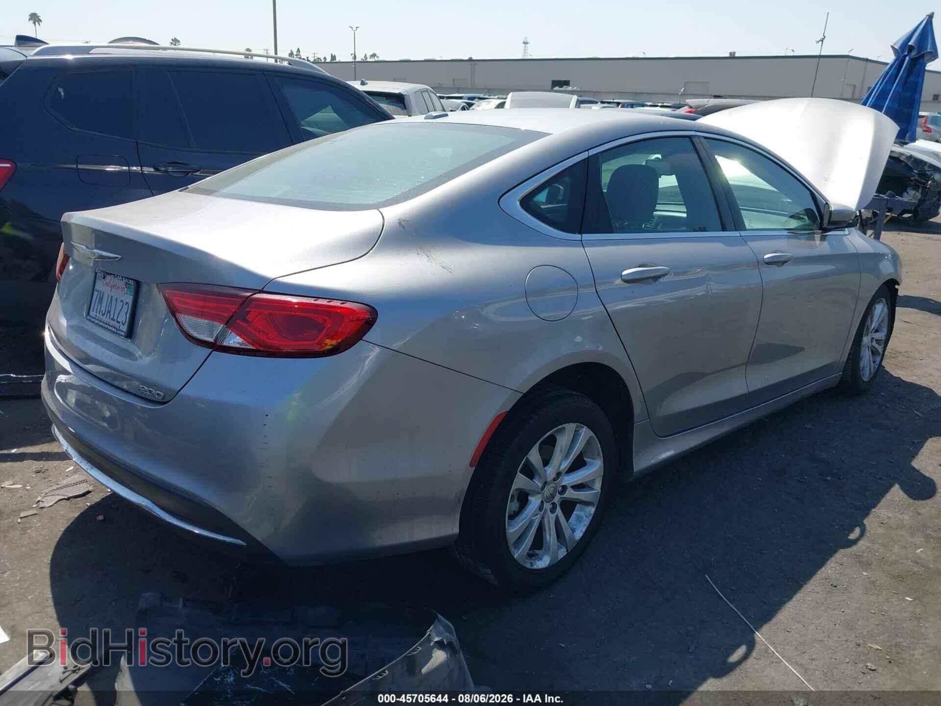 2015 CHRYSLER 200 - VIN: 1C3CCCAB9FN741110 - Photo 4