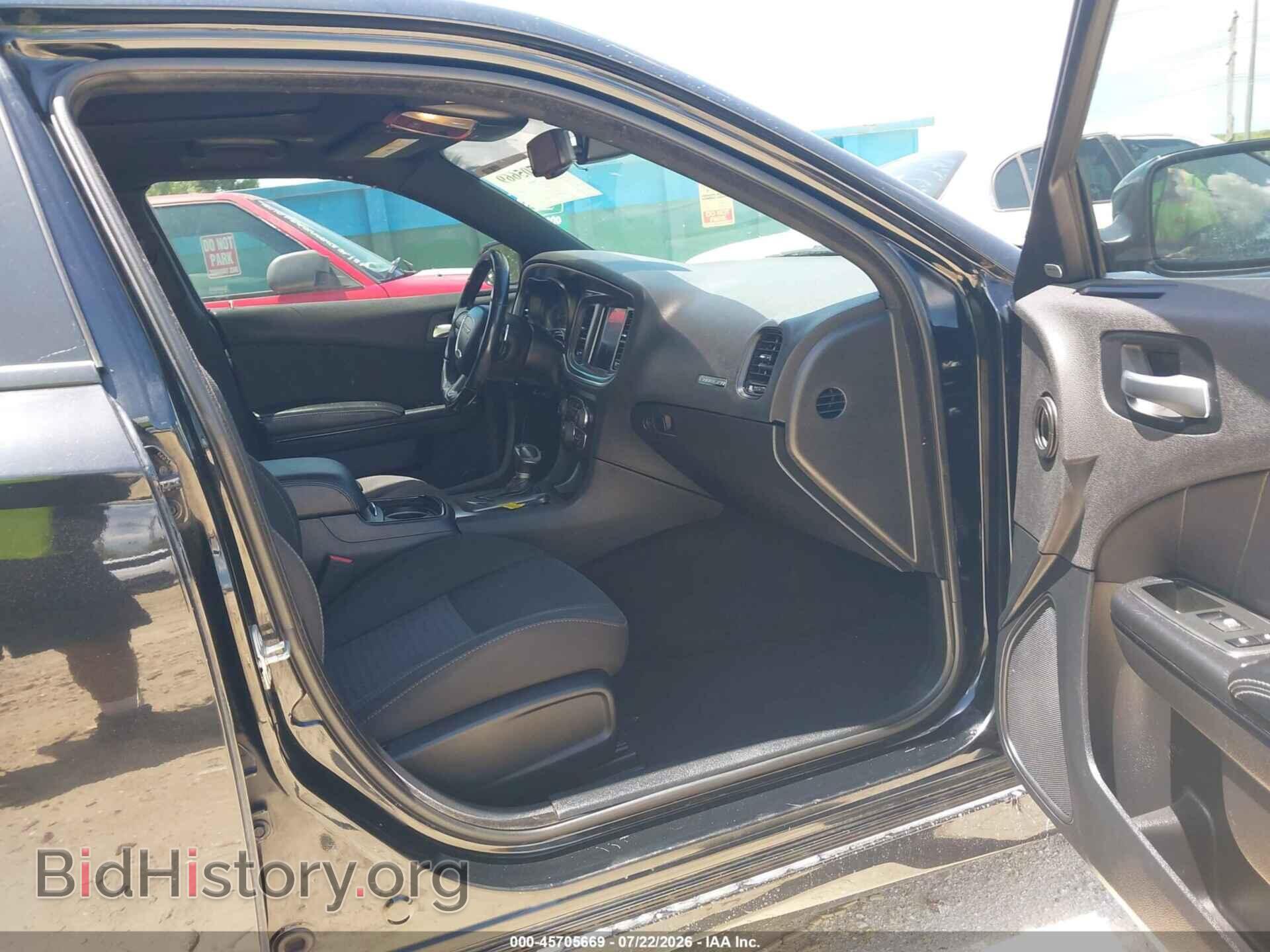 2019 DODGE CHARGER - VIN: 2C3CDXCT8KH721590 - Фото 5