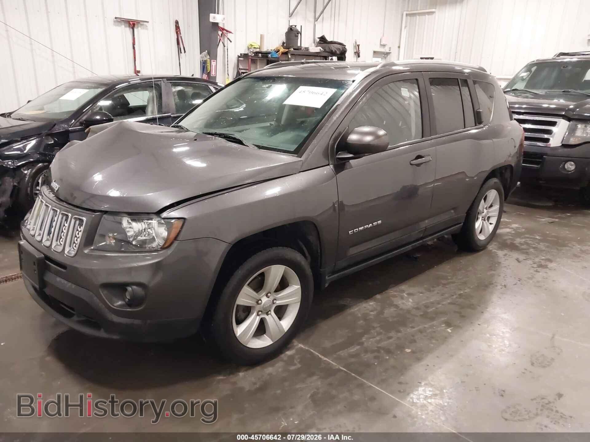 2017 JEEP COMPASS - VIN: 1C4NJDEB0HD112094 - Фото 2