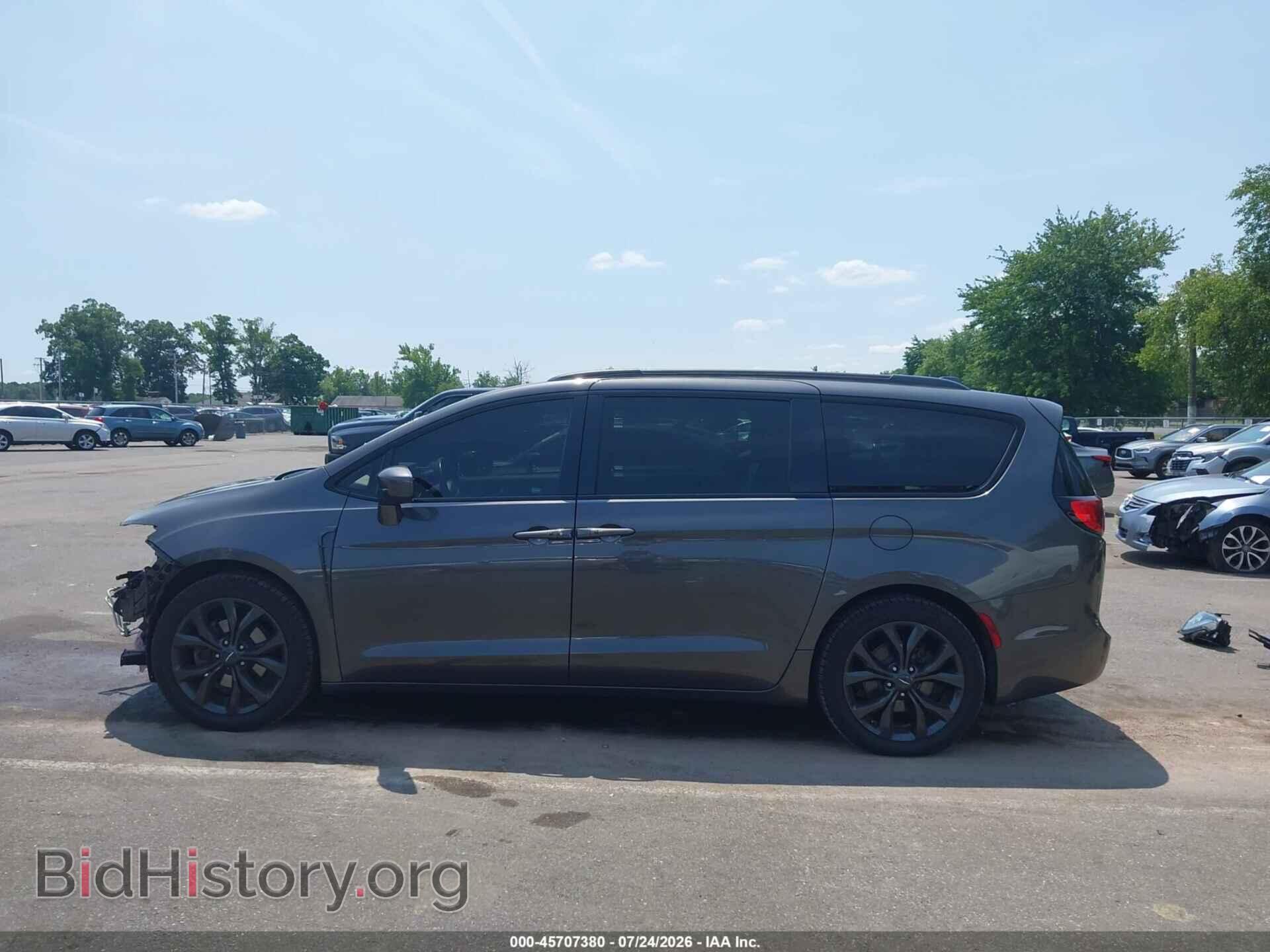 2018 CHRYSLER PACIFICA - VIN: 2C4RC1EG8JR228653 - Photo 14