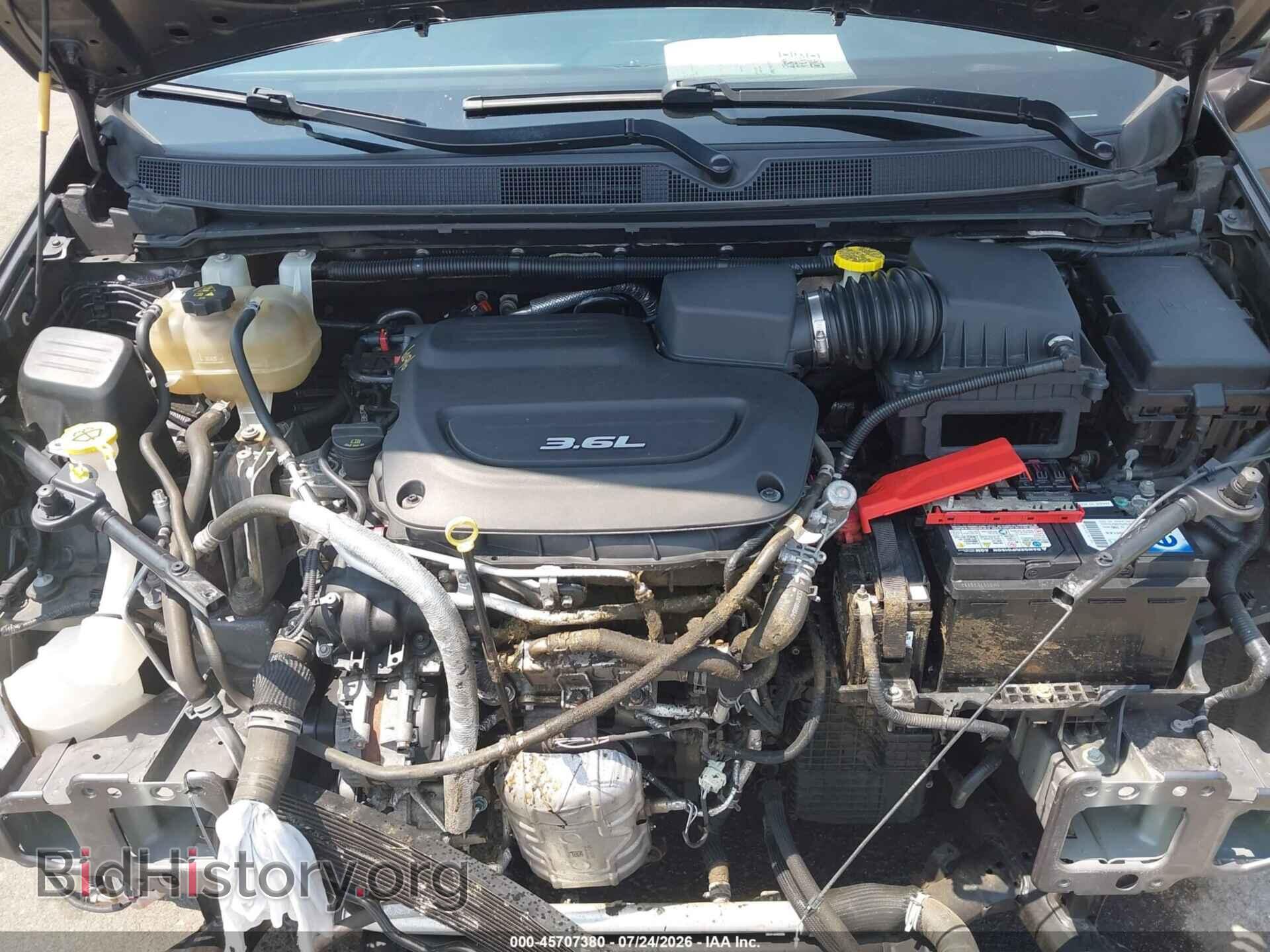 2018 CHRYSLER PACIFICA - VIN: 2C4RC1EG8JR228653 - Photo 10