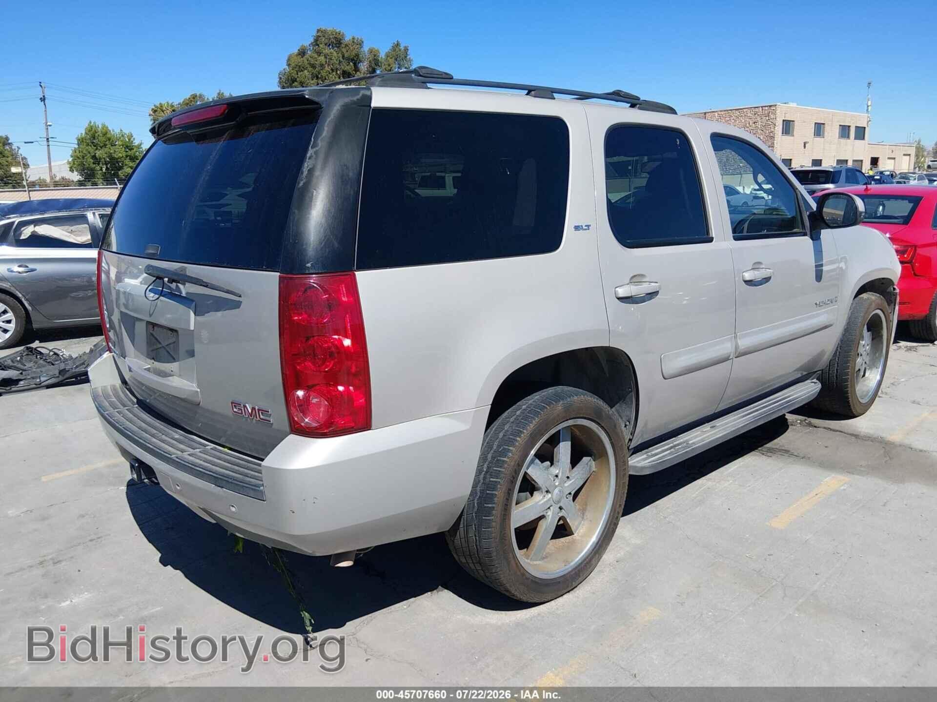 2007 GMC YUKON - VIN: 1GKFC13J57R210809 - Photo 4