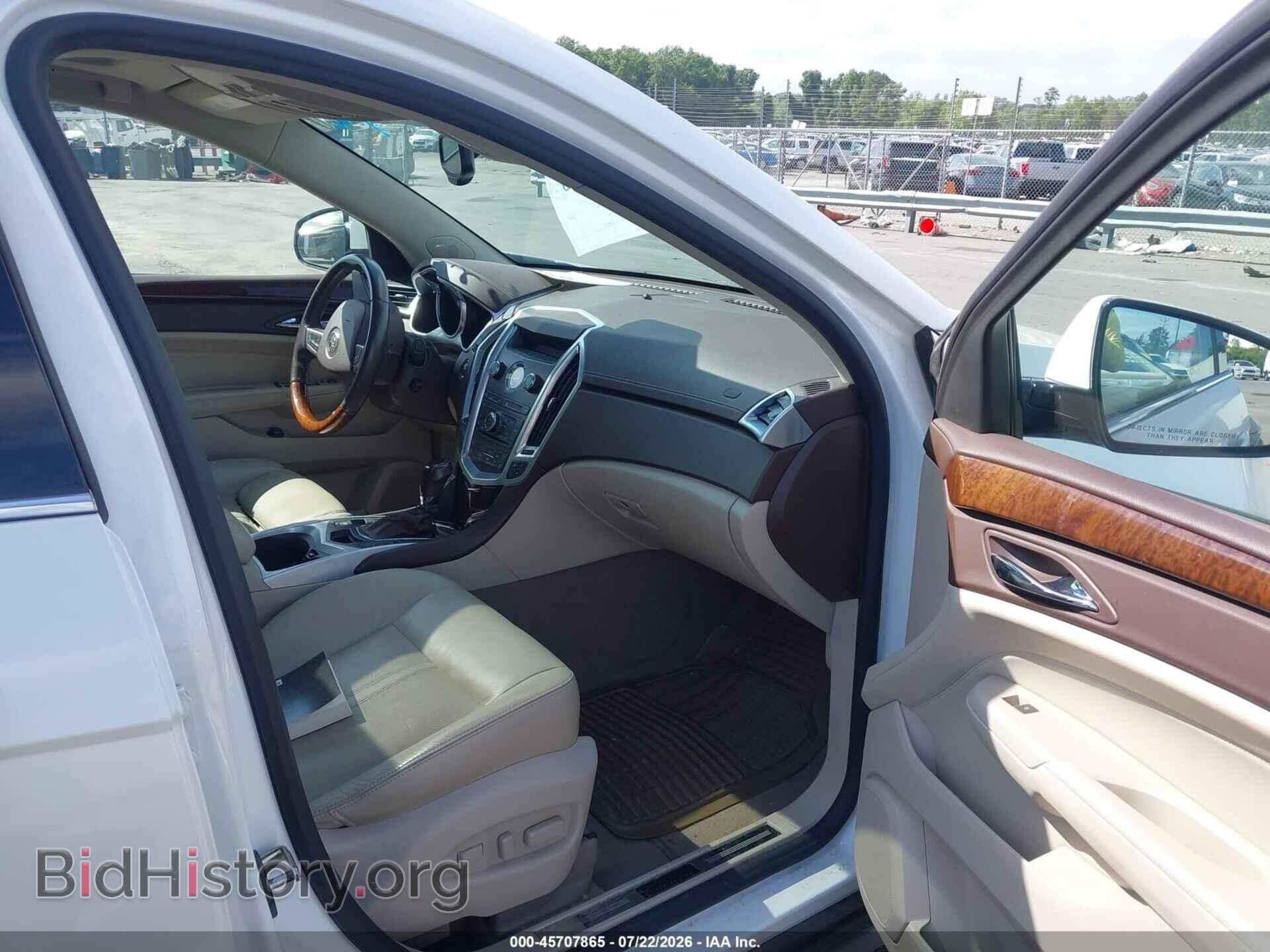 2010 CADILLAC SRX - VIN: 3GYFNEEY4AS611340 - Фото 5
