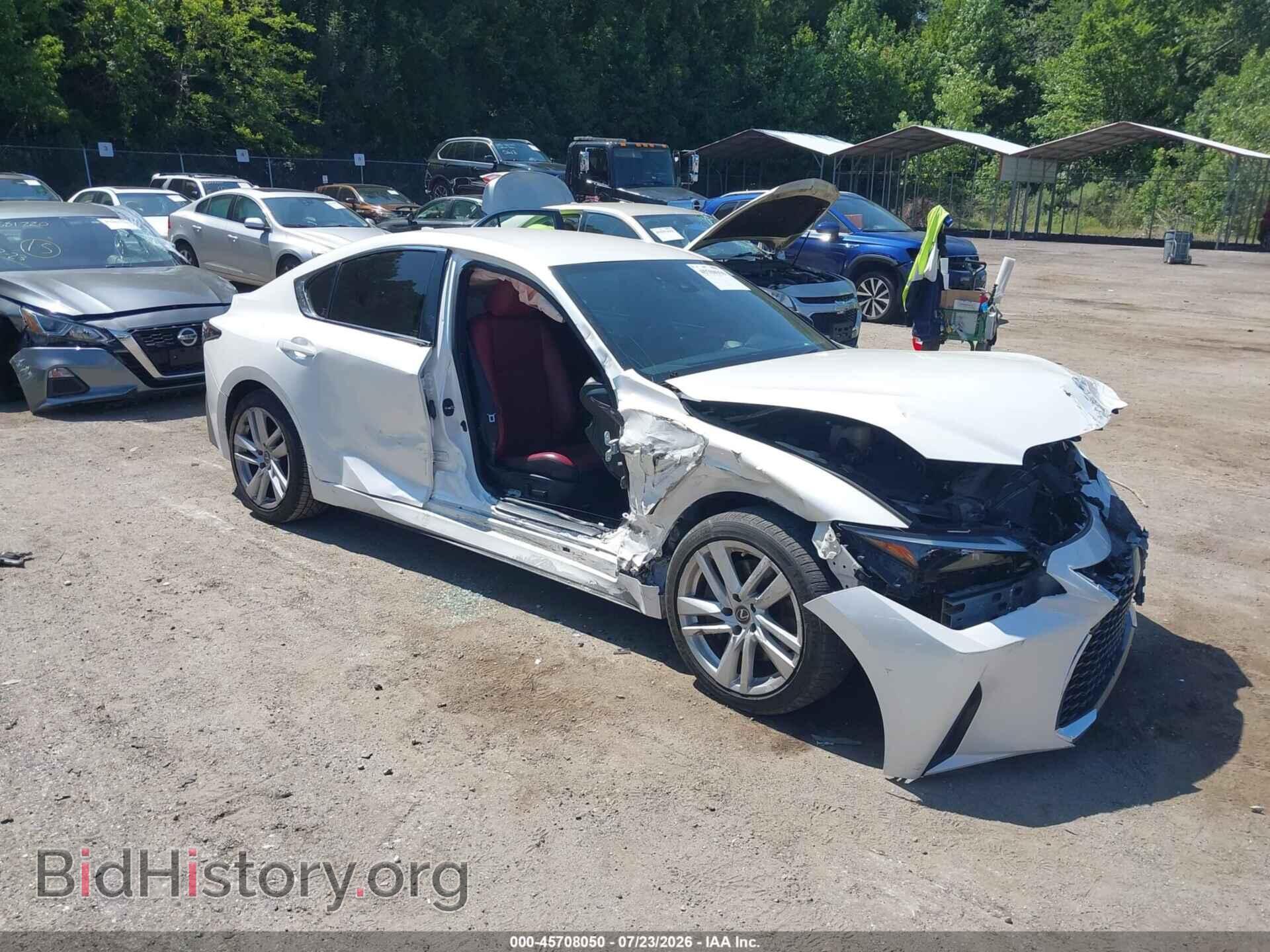 Photo JTHAA1D2XM5116686 - LEXUS IS 300 2021