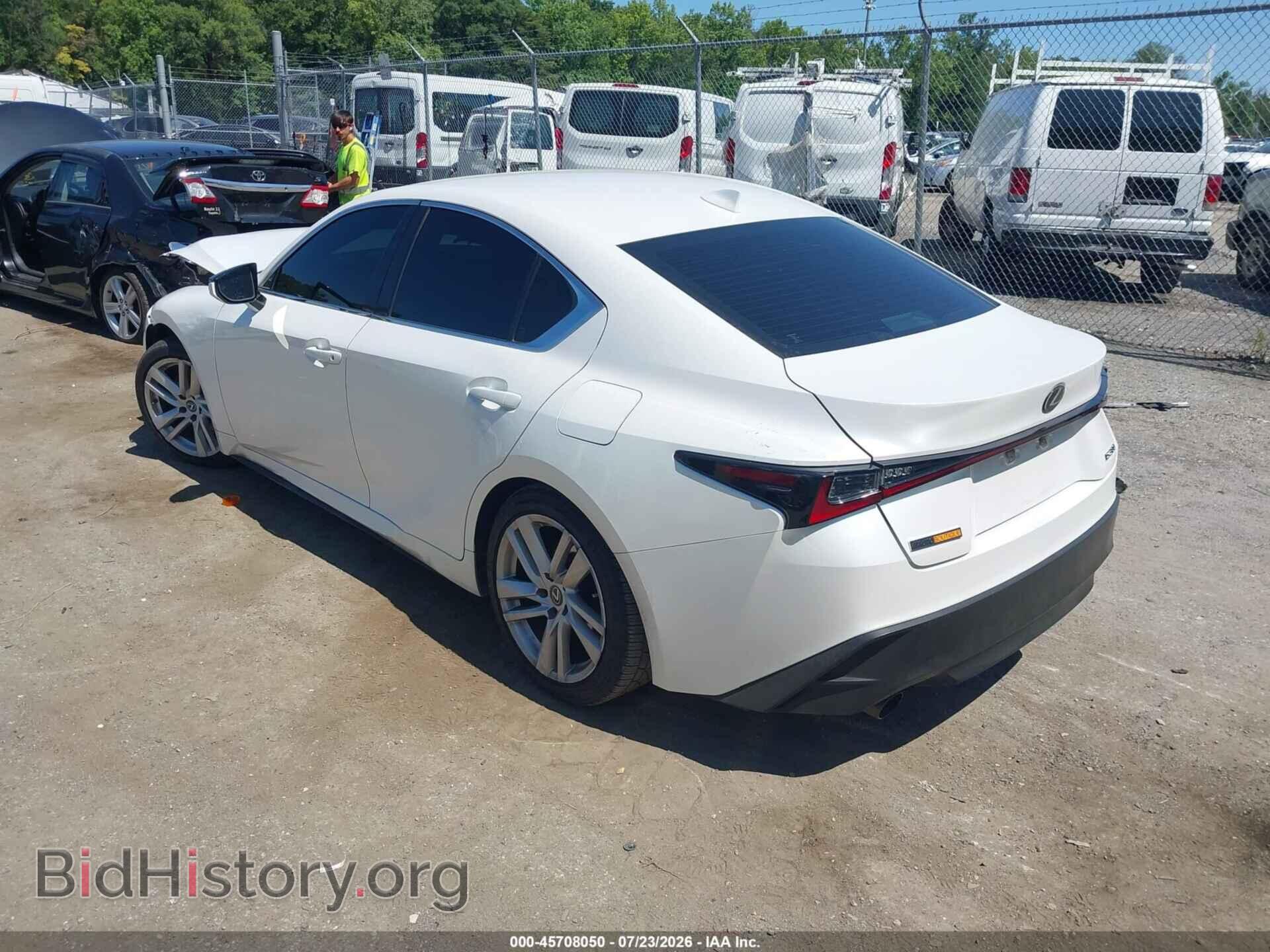 2021 LEXUS IS 300 - VIN: JTHAA1D2XM5116686 - Photo 3