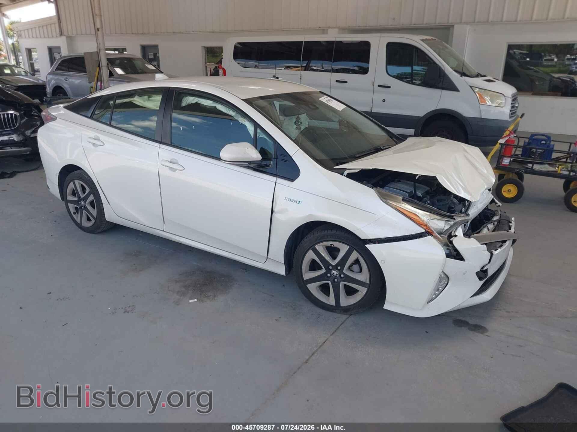 Фотография JTDKARFU2H3031975 - TOYOTA PRIUS 2017