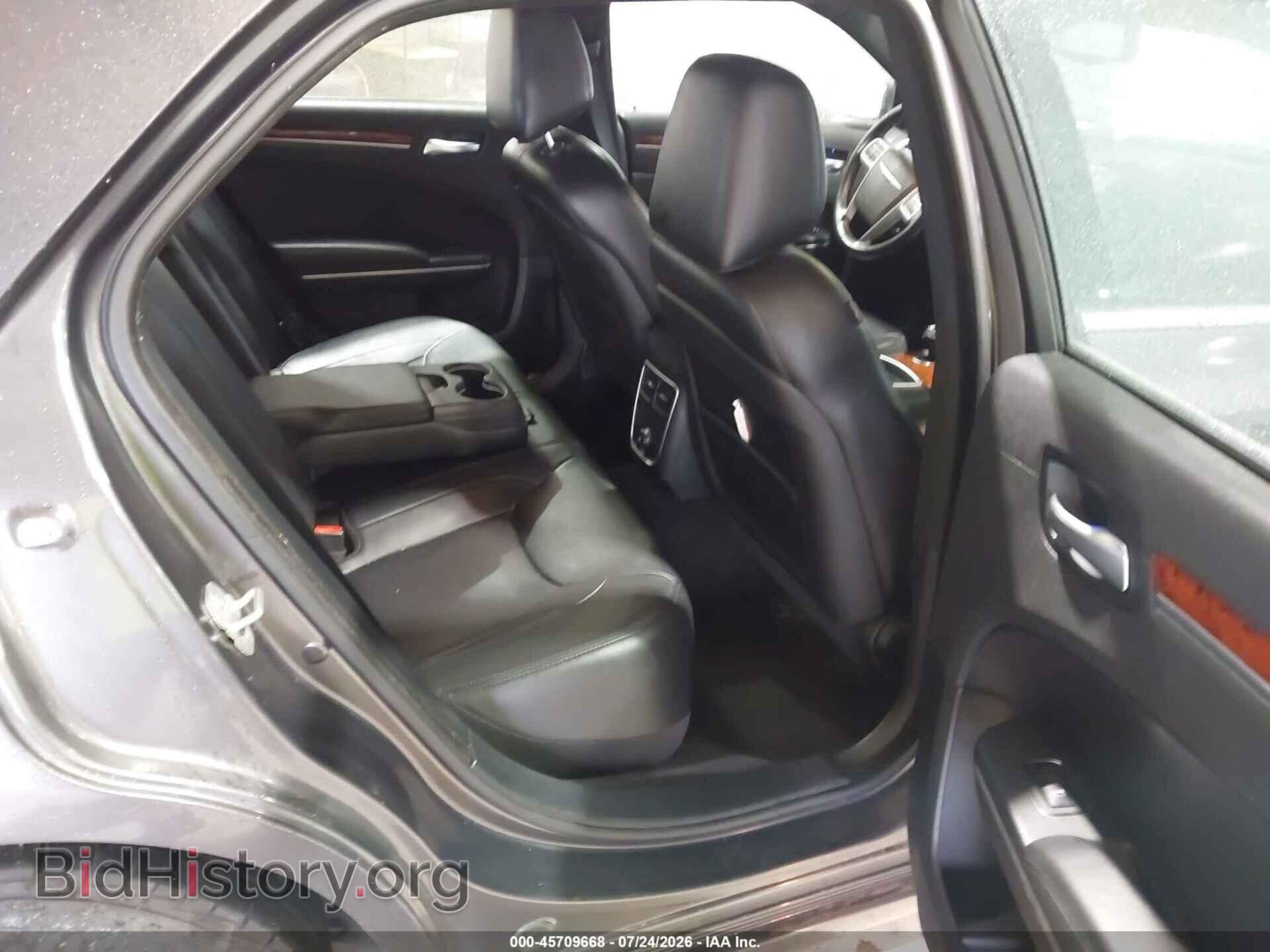 2013 CHRYSLER 300 - VIN: 2C3CCAAGXDH614033 - Фото 8