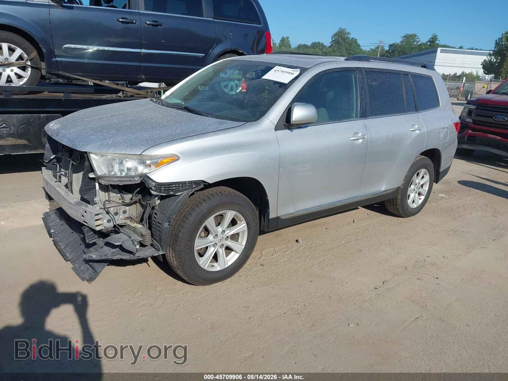 2013 TOYOTA HIGHLANDER - VIN: 5TDBK3EH8DS197683 - Photo 2