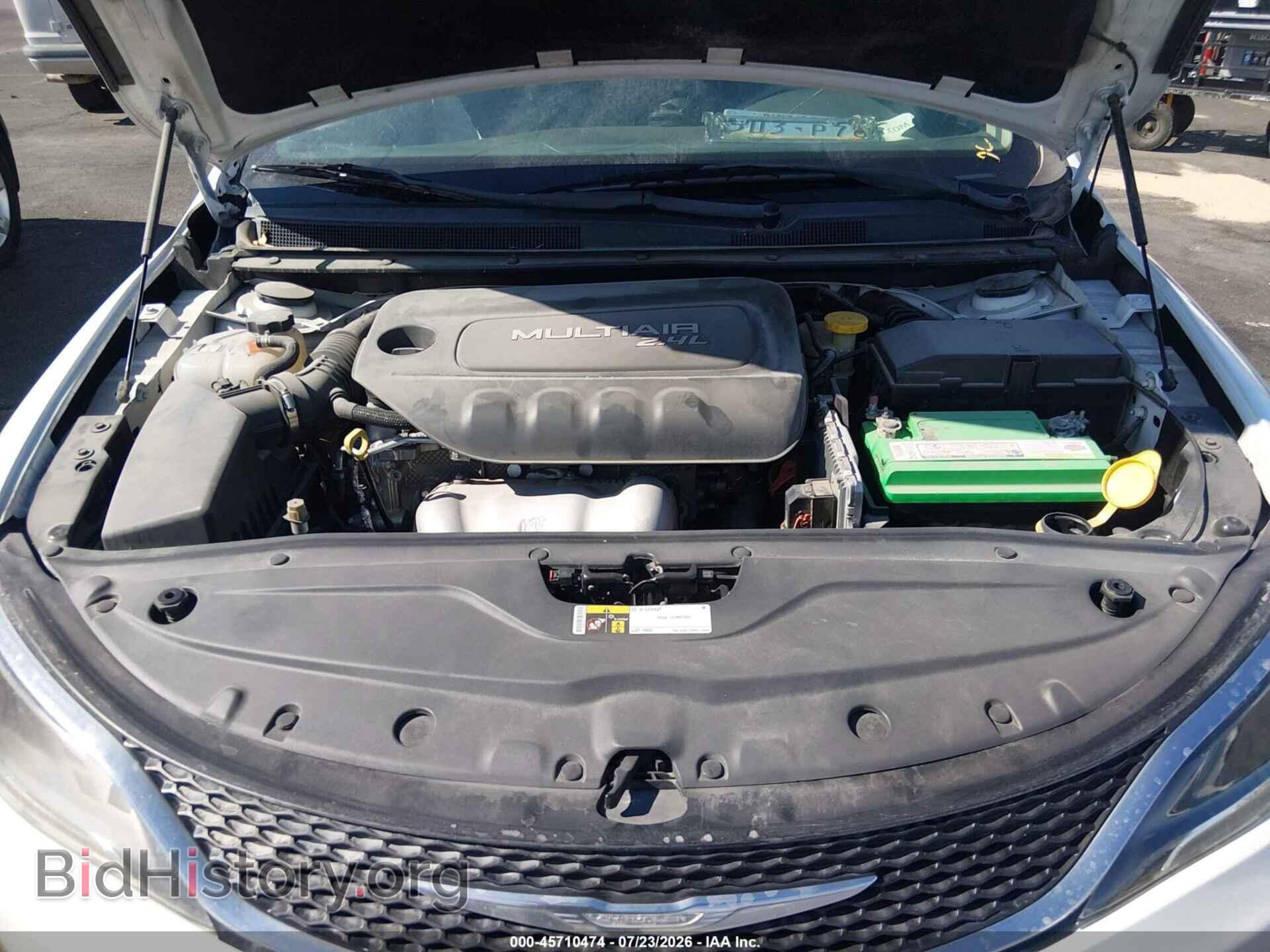 2016 CHRYSLER 200 - VIN: 1C3CCCAB0GN153890 - Фото 10