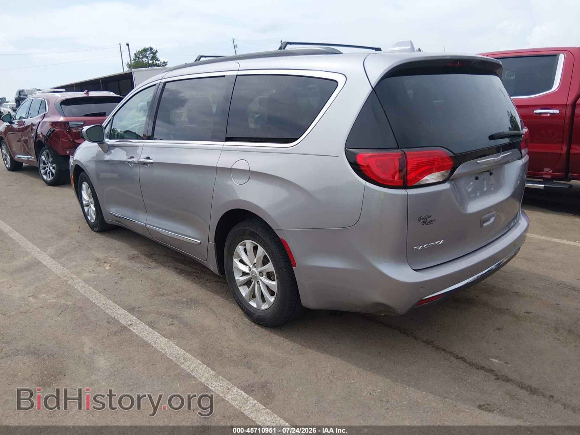 2017 CHRYSLER PACIFICA - VIN: 2C4RC1BG4HR569840 - Photo 3