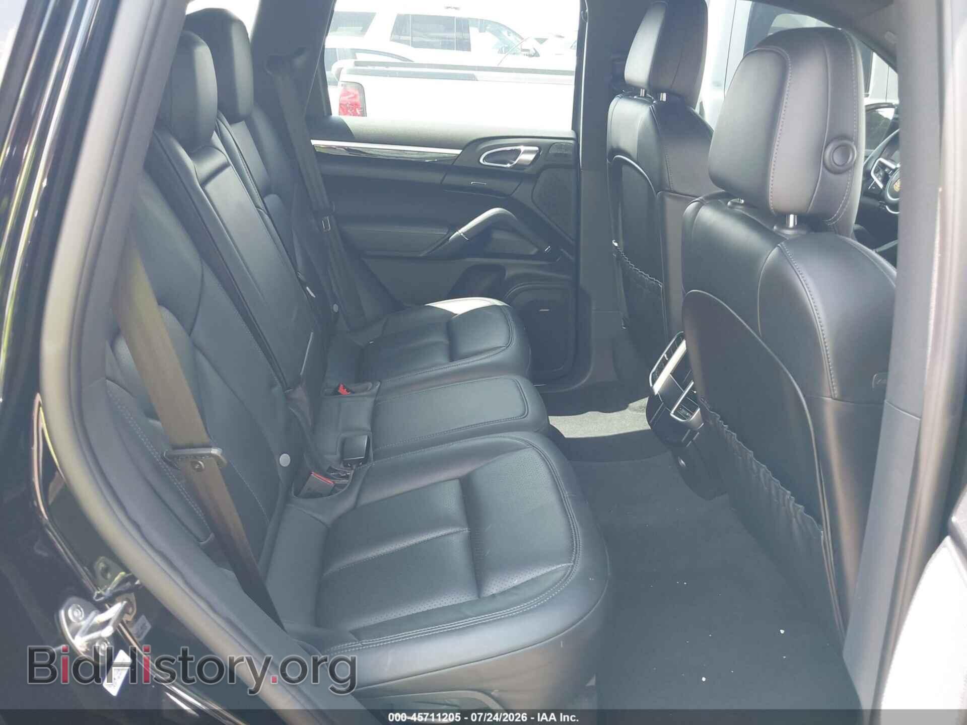 2015 PORSCHE CAYENNE - VIN: WP1AF2A25FLA42197 - Photo 8