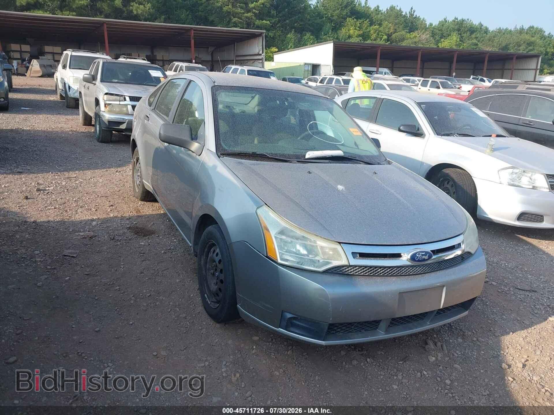 Photo 1FAHP34N88W244242 - FORD FOCUS 2008