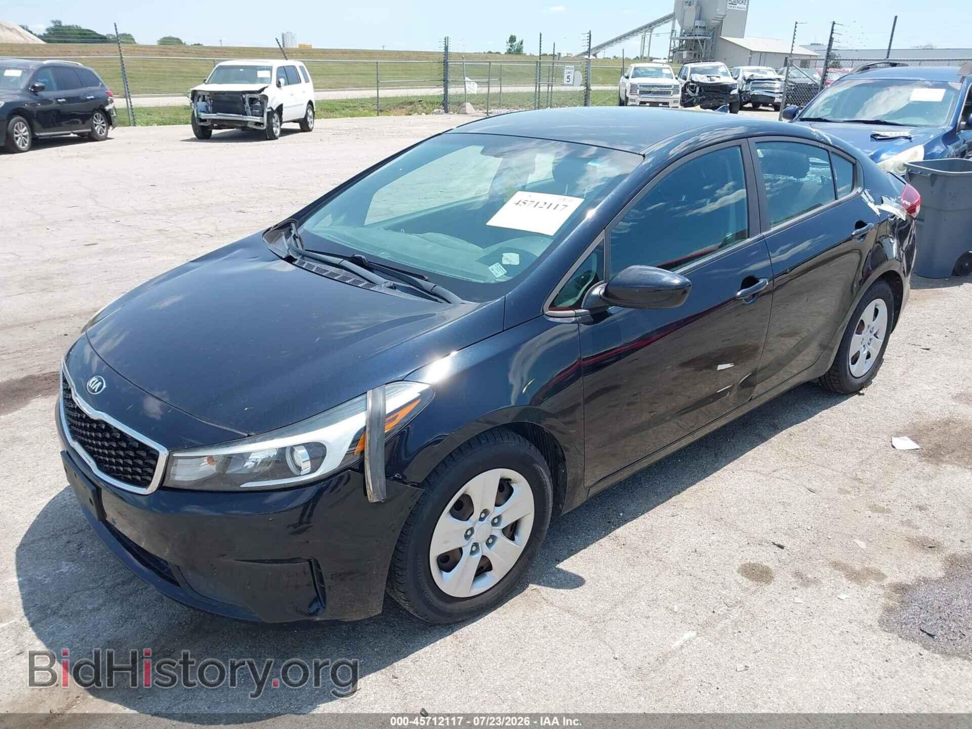 2017 KIA FORTE - VIN: 3KPFK4A70HE080572 - Photo 2