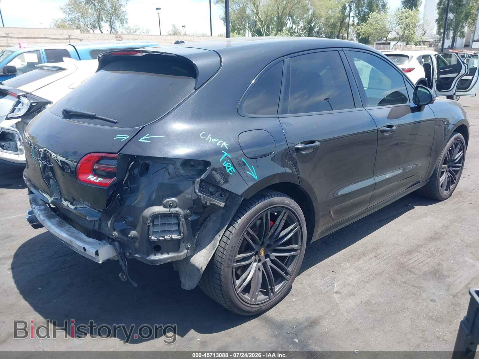 2017 PORSCHE MACAN - VIN: WP1AF2A57HLB62063 - Photo 4